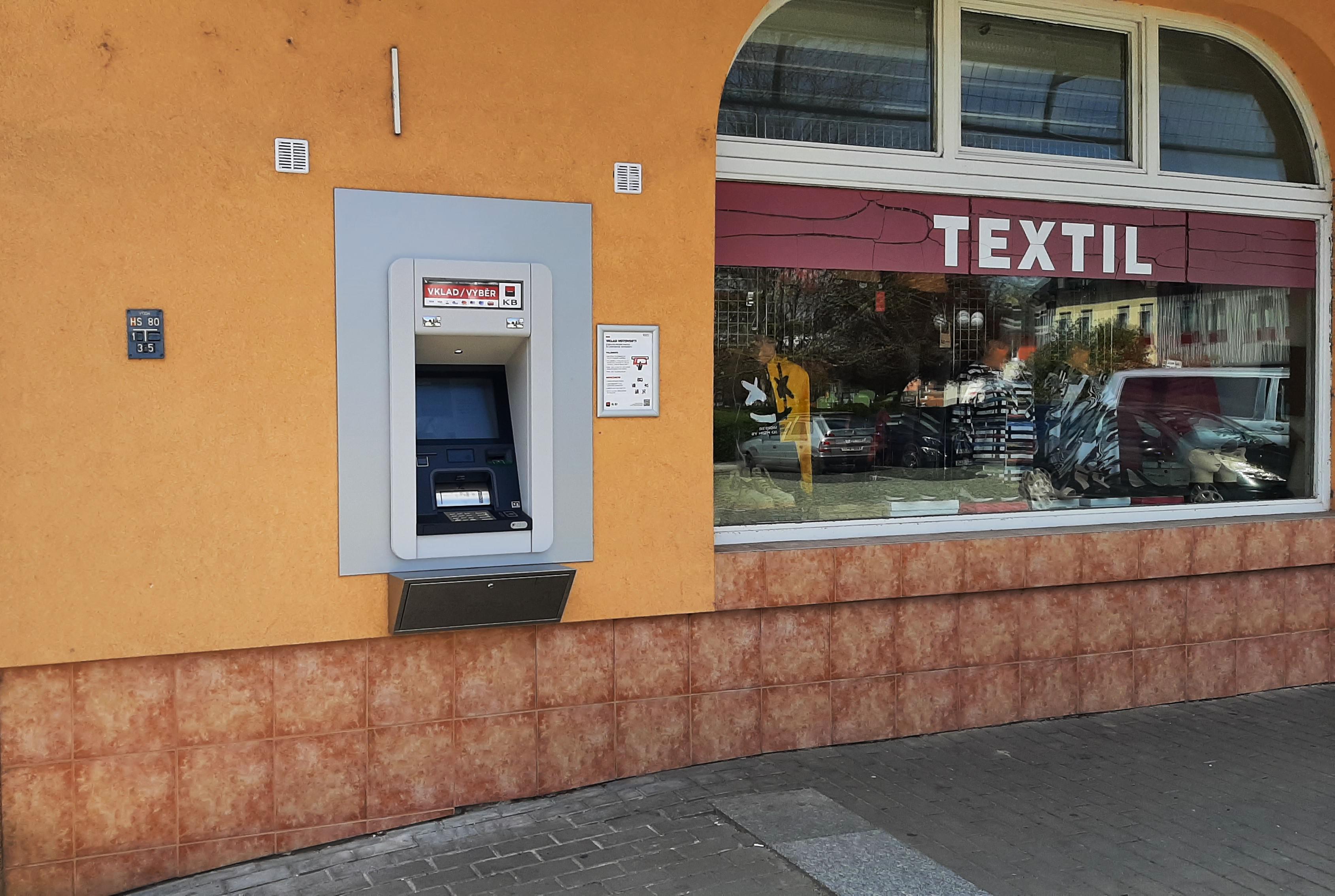 Bankomat Komerční banky foto 3