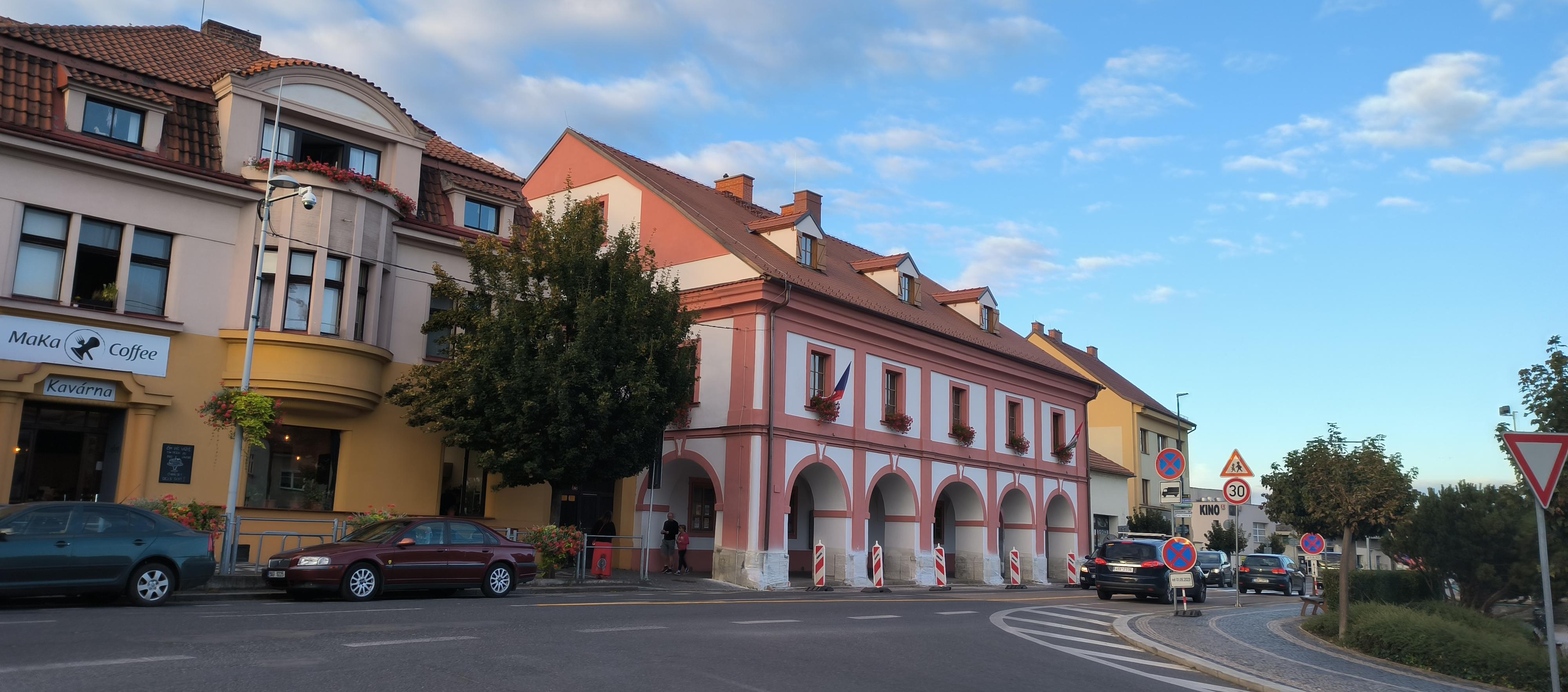 Lysá nad Labem - městský úřad foto 2
