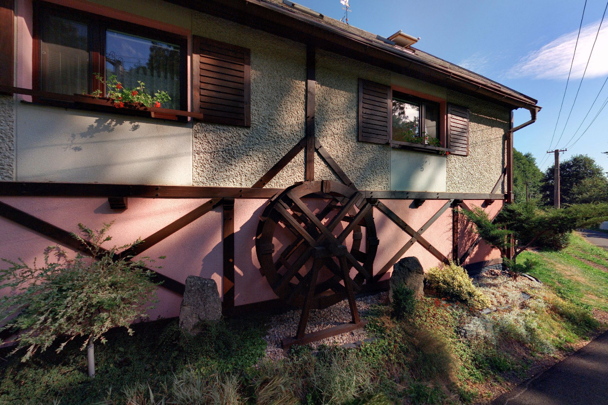 Studio Chlívce u Hronova 1 foto 1