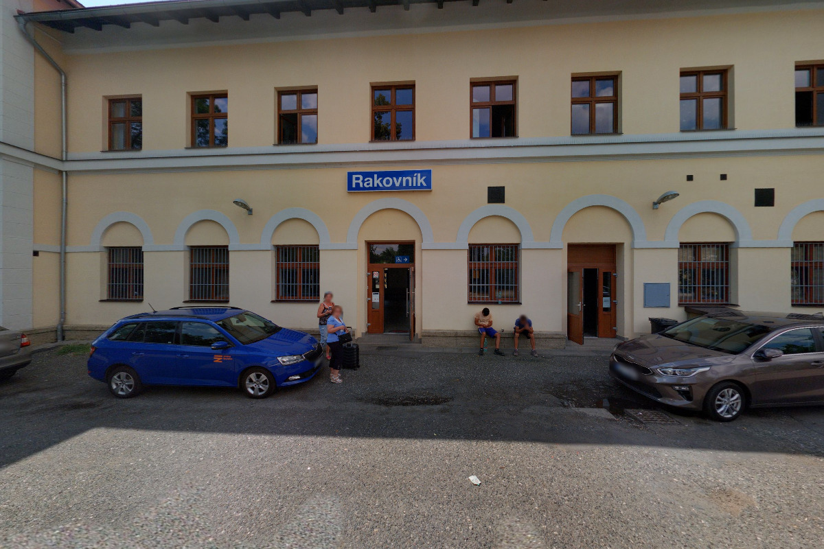 České dráhy - pokladna foto 1