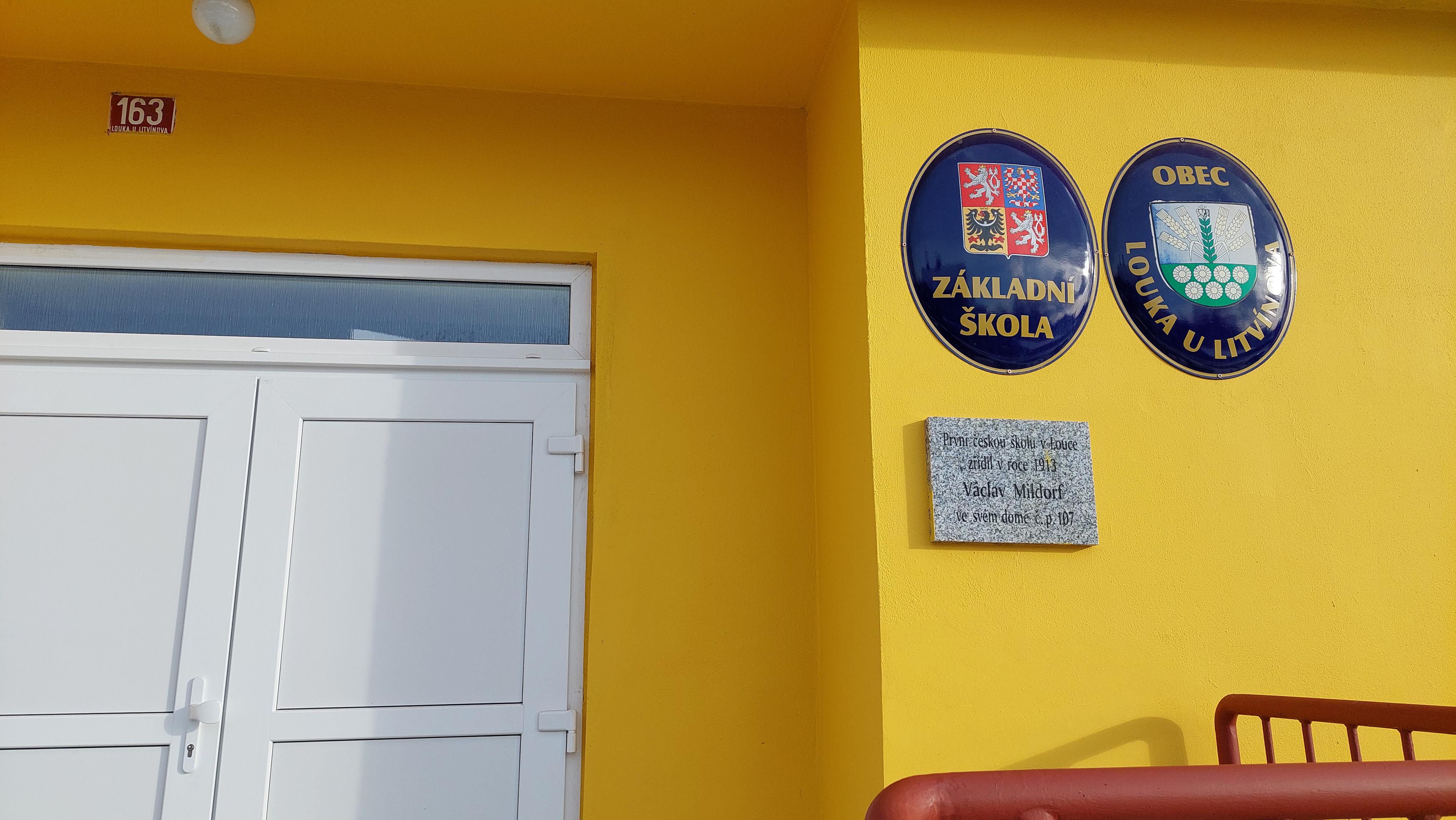 ZŠ Louka u Litvínova, Husova foto 2