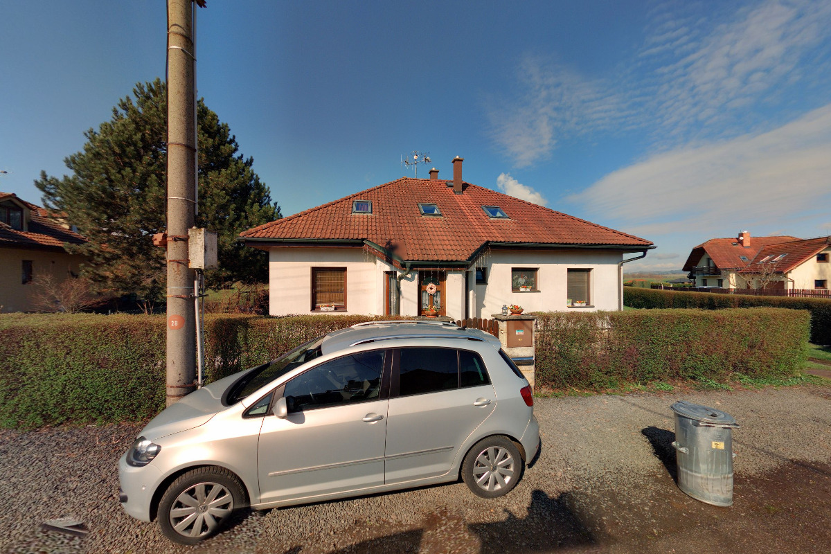 Petr Ječný - dovoz automobilů foto 1