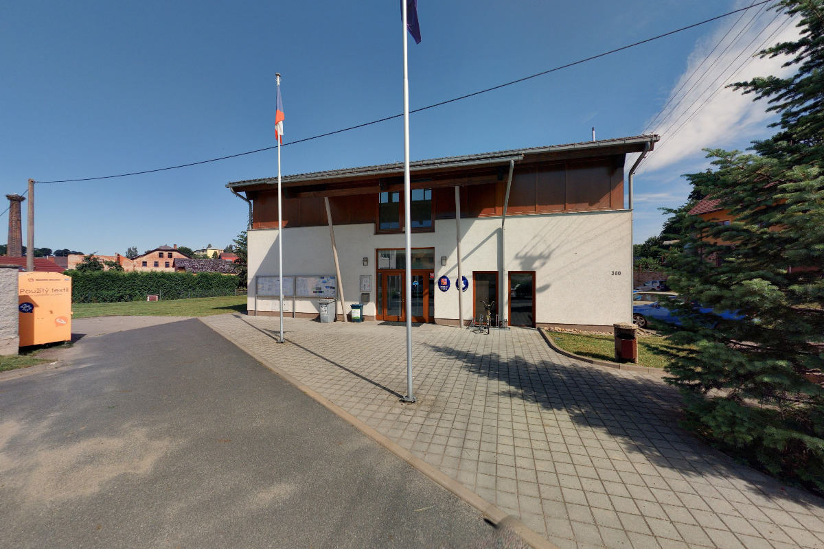 Velká Losenice - obecní úřad foto 3