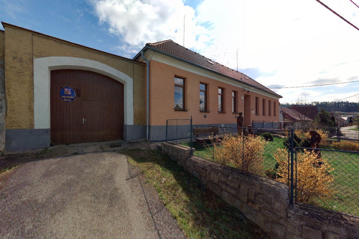 Mareš Taxi služba Telč foto 4