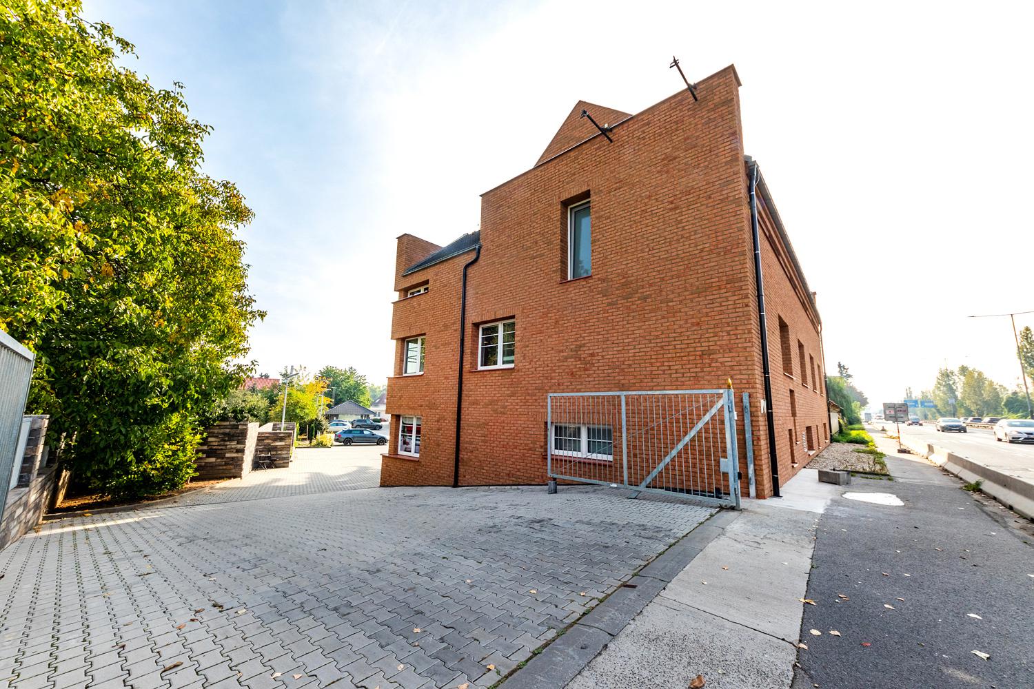 RENASTAV – STAVEBNÍ FIRMA foto 3