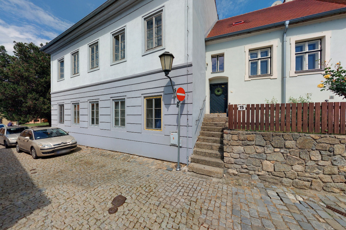 RAST apartment house