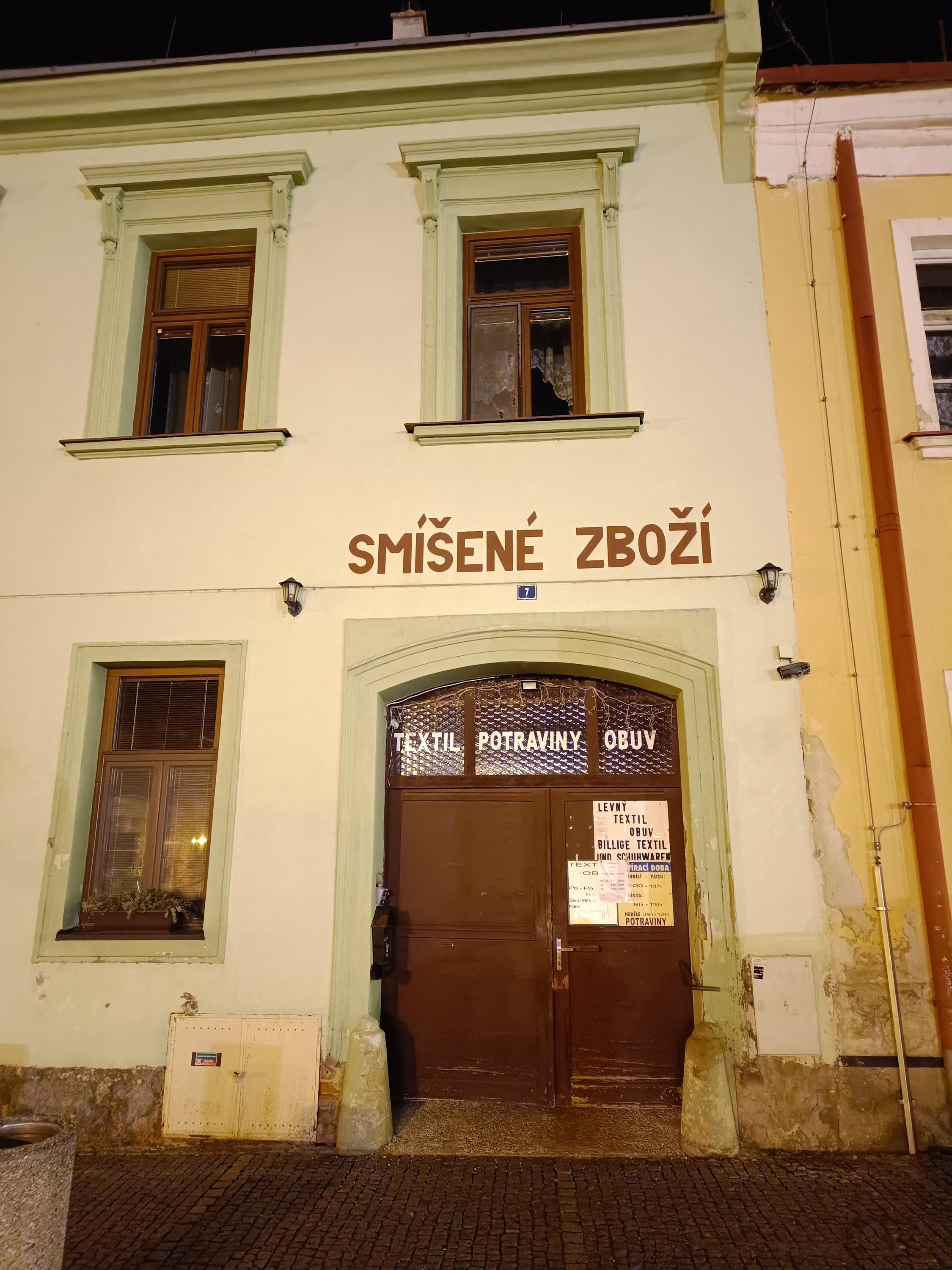 Potraviny nám. Svobody foto 2