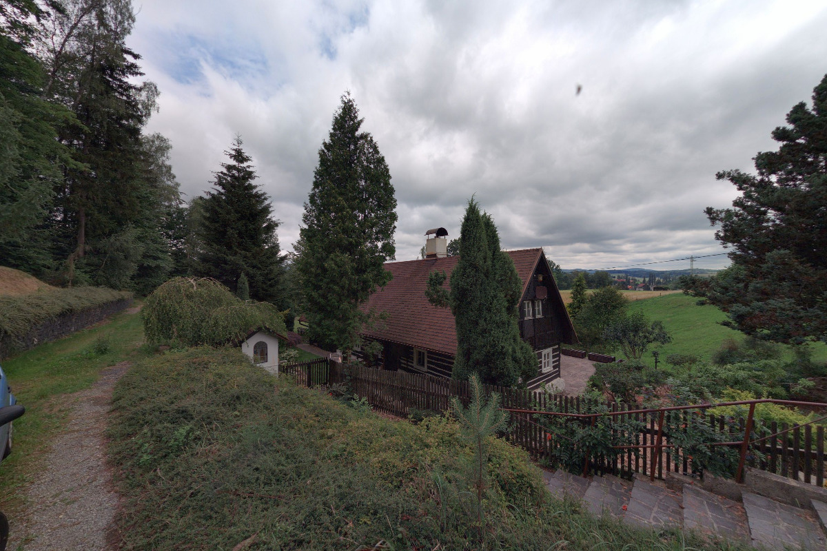 Roubenka u kapličky