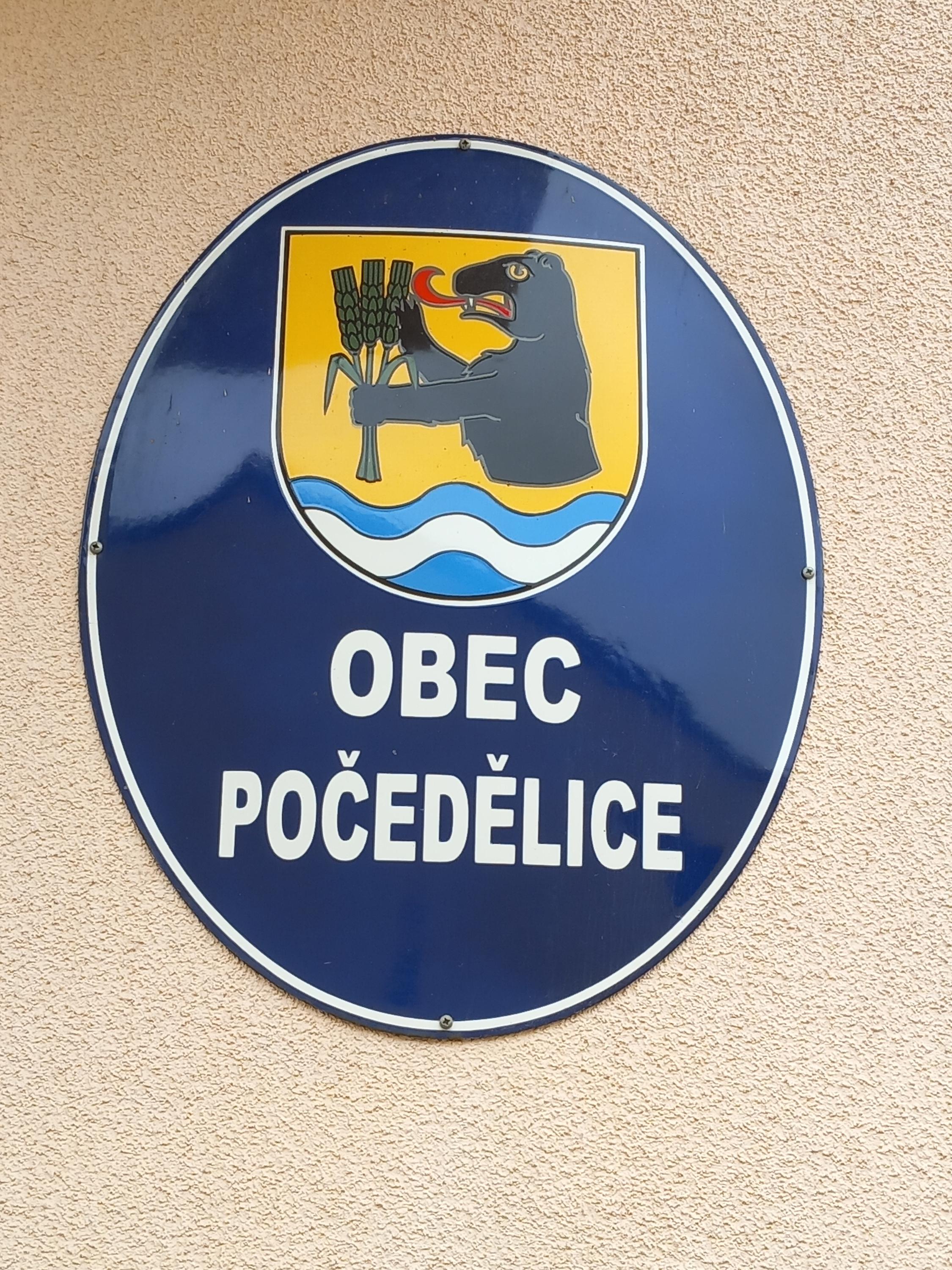 Počedělice - obecní úřad foto 3