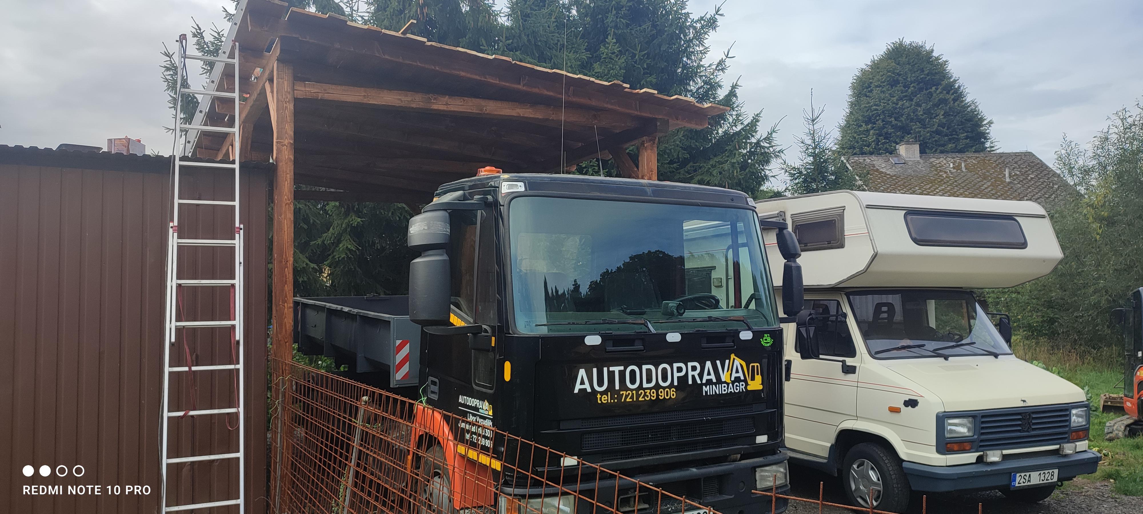 Libor Vycudilík - Zahradní technika, zemní práce, autodoprava foto 3