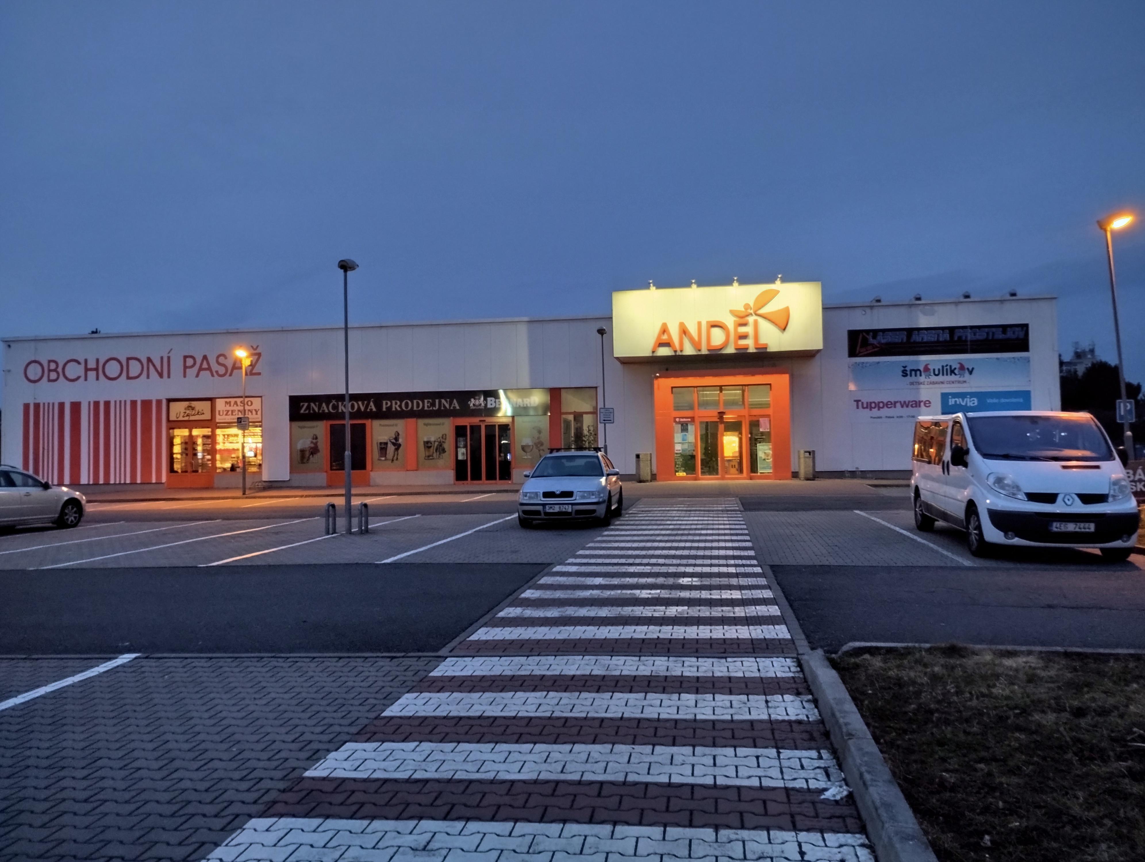 Obchodní pasáž Anděl foto 6