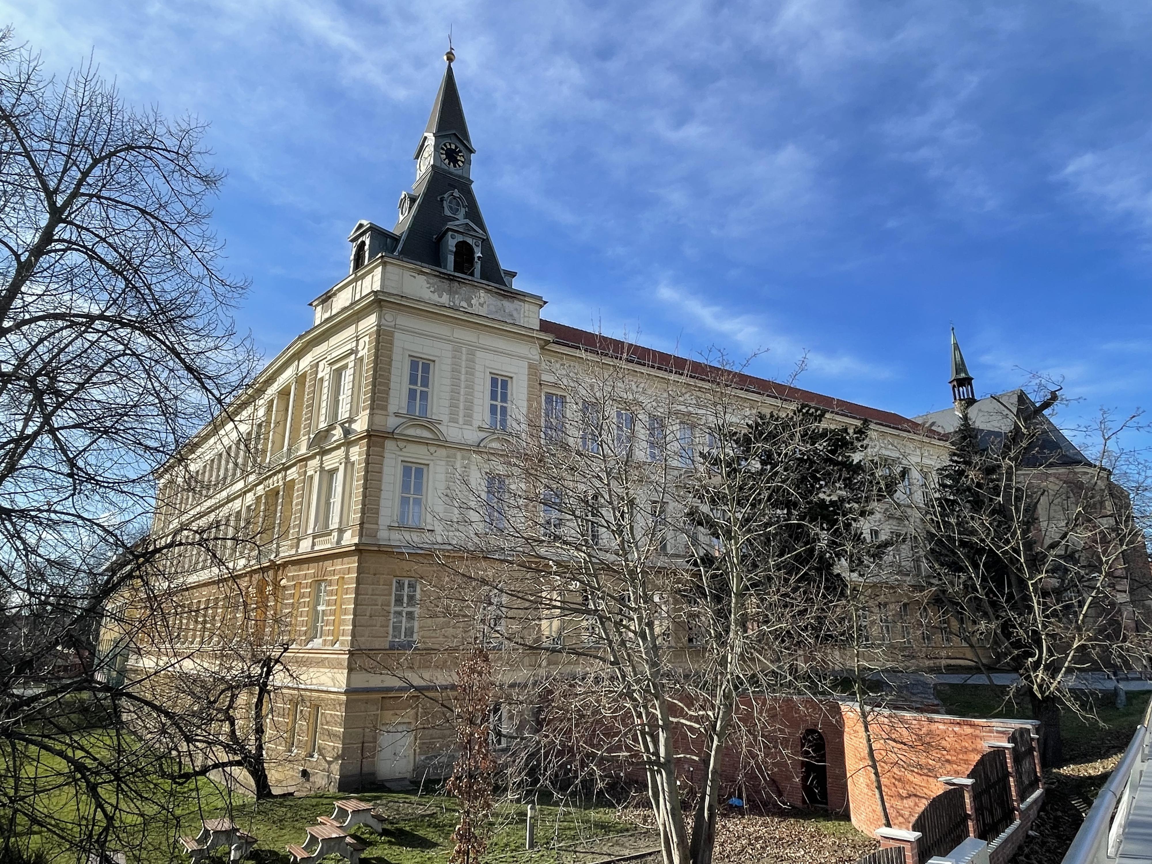 Základní škola a Mateřská škola Nymburk, Tyršova 446 foto 2