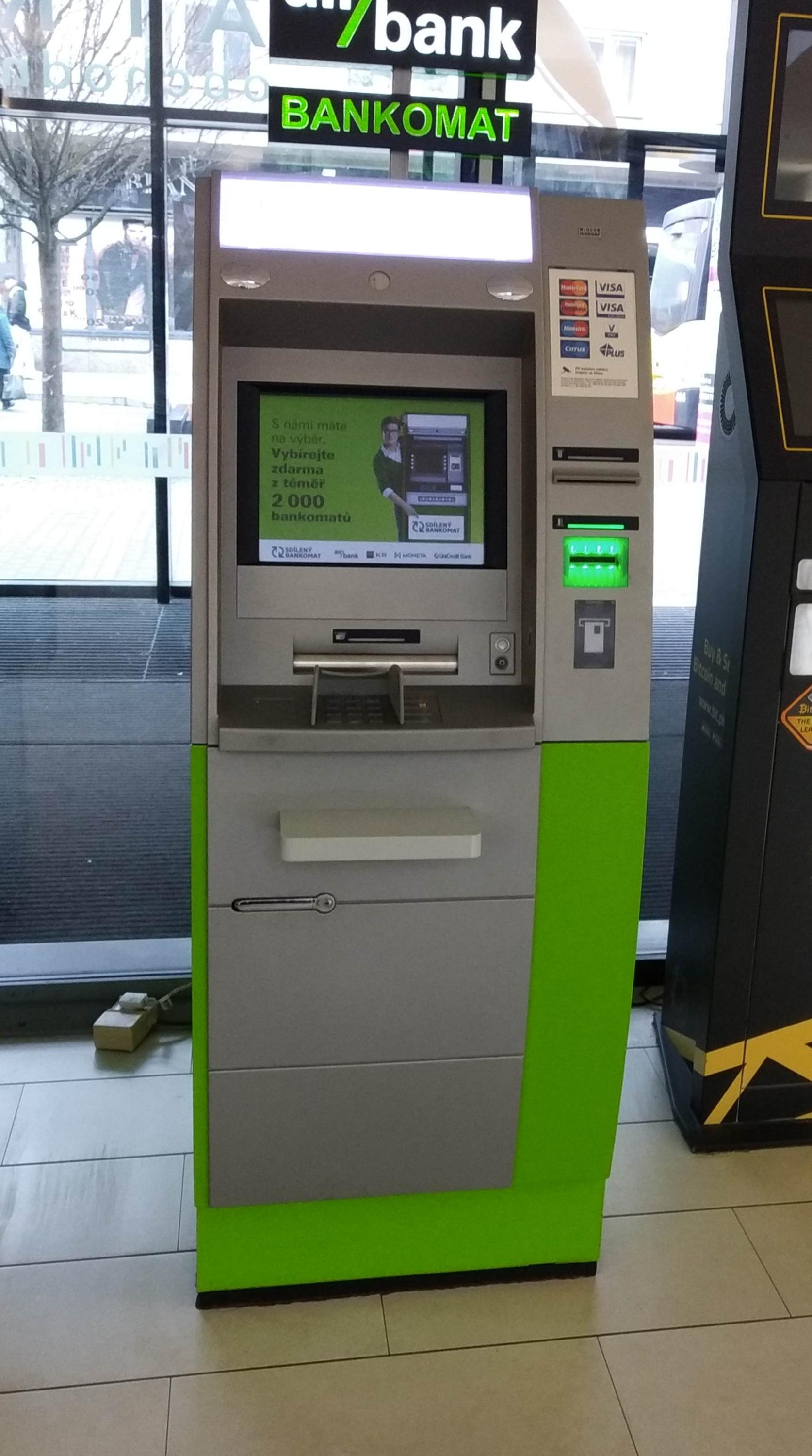 Bankomat Air Bank foto 2