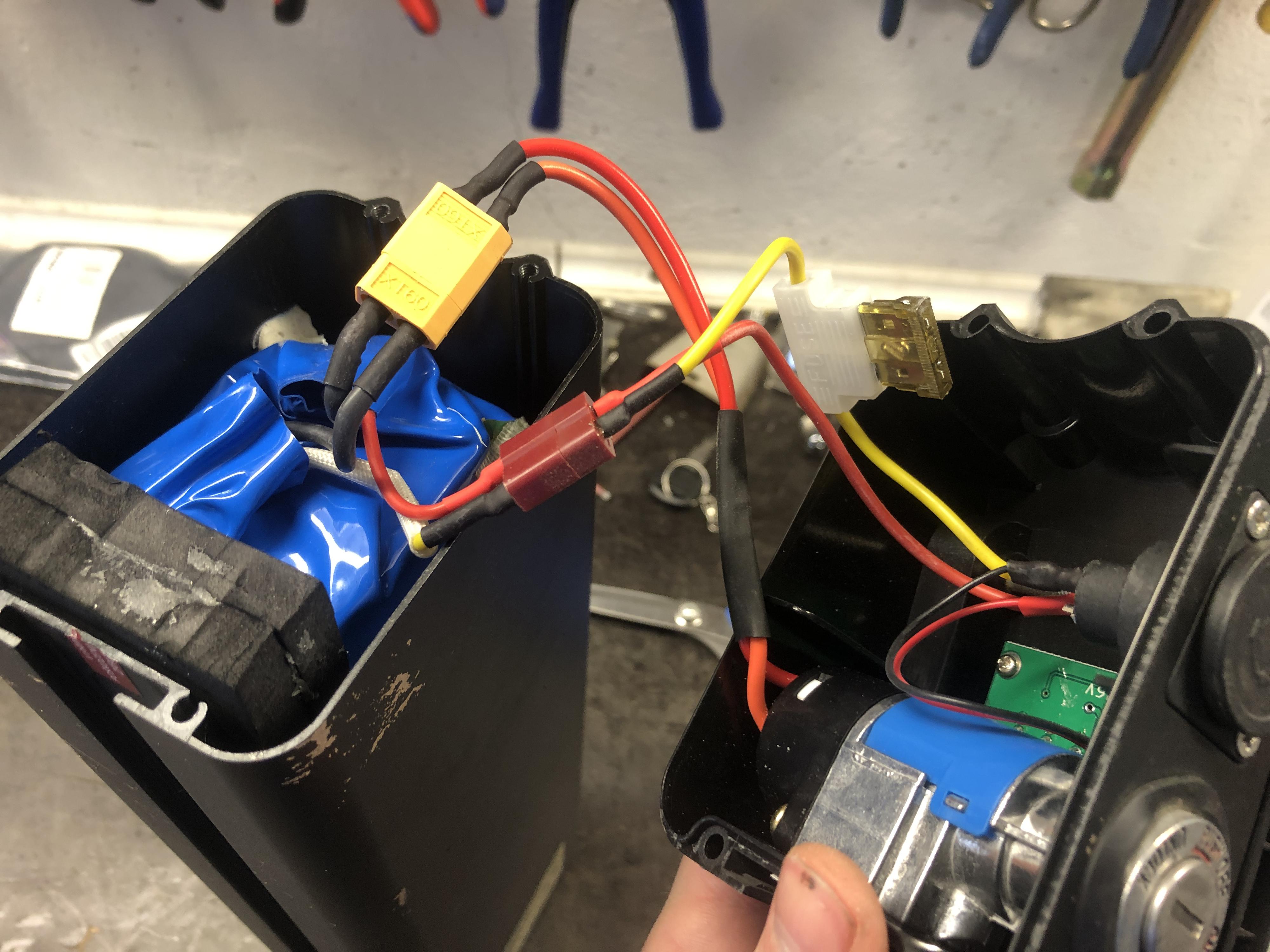 Repas, opravy a stavba baterií Adam Vrána foto 4