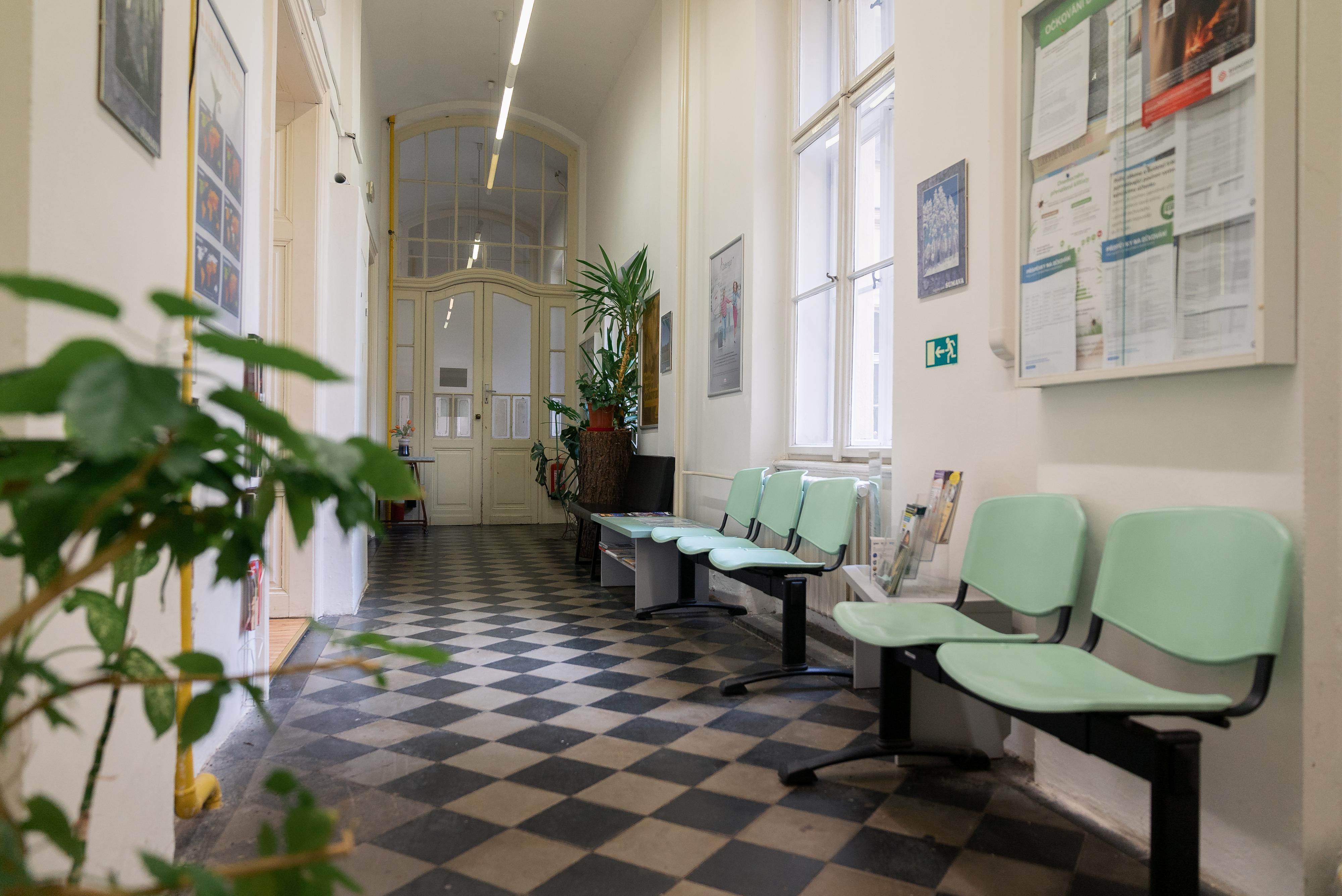 AVENIER | Očkování a cestovní medicína foto 2