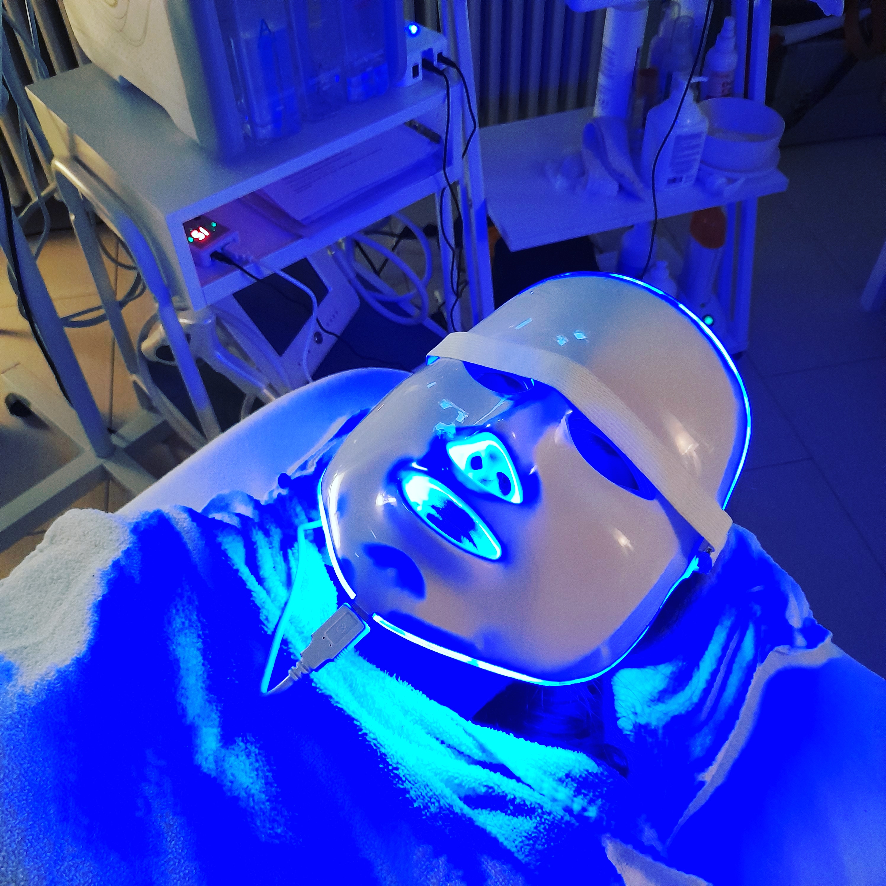 Alena Hofmanová - kosmetický salón Swiss dermaclinic foto 2