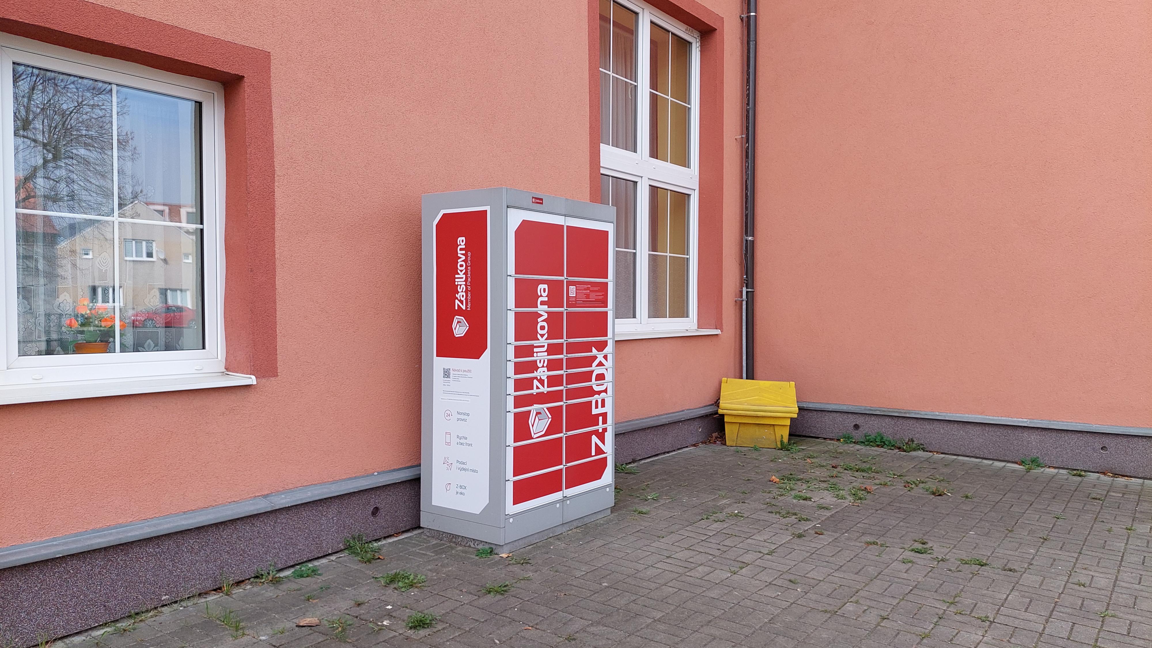 Z-BOX foto 1