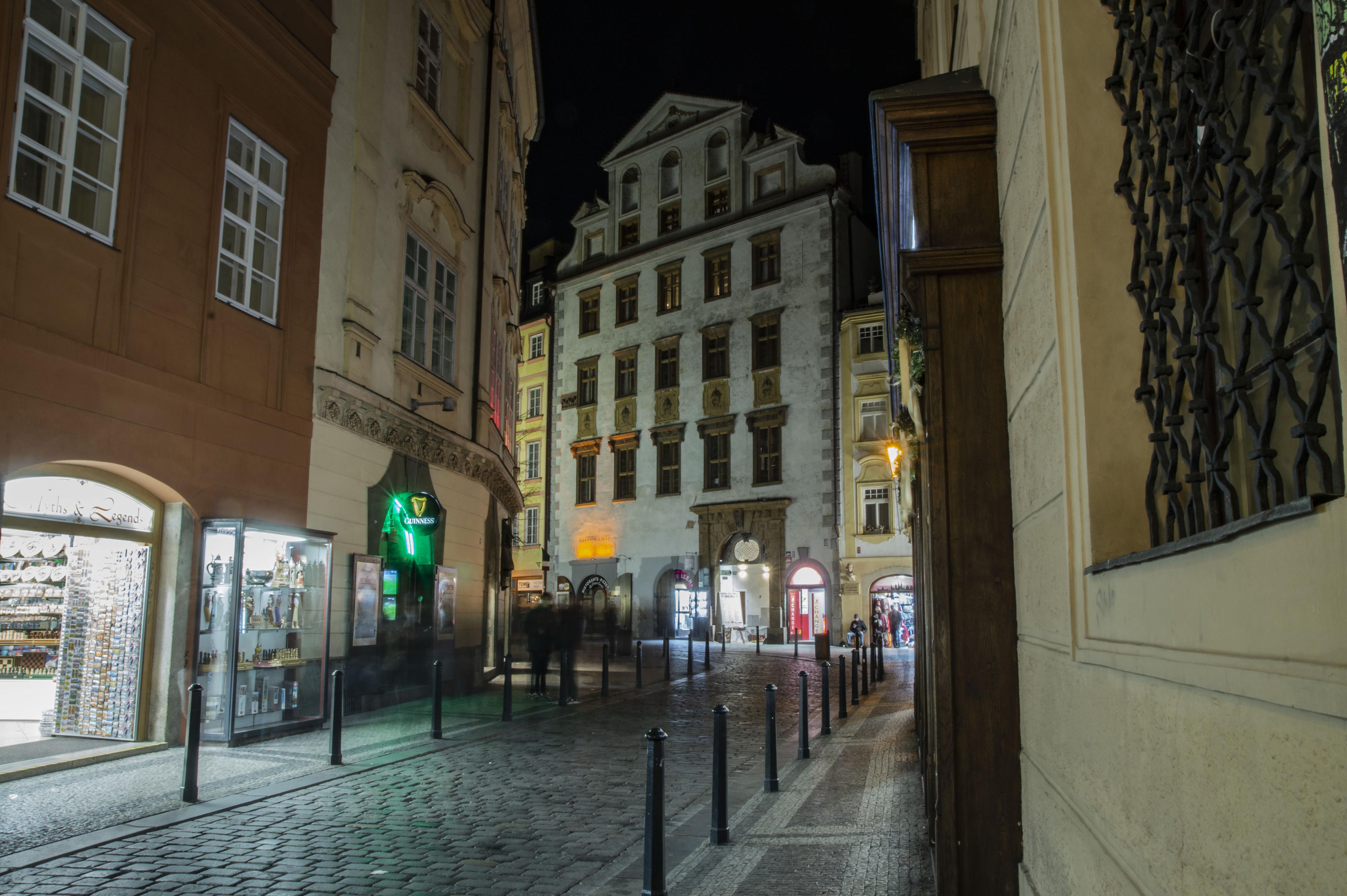 Karlova 25 apartments