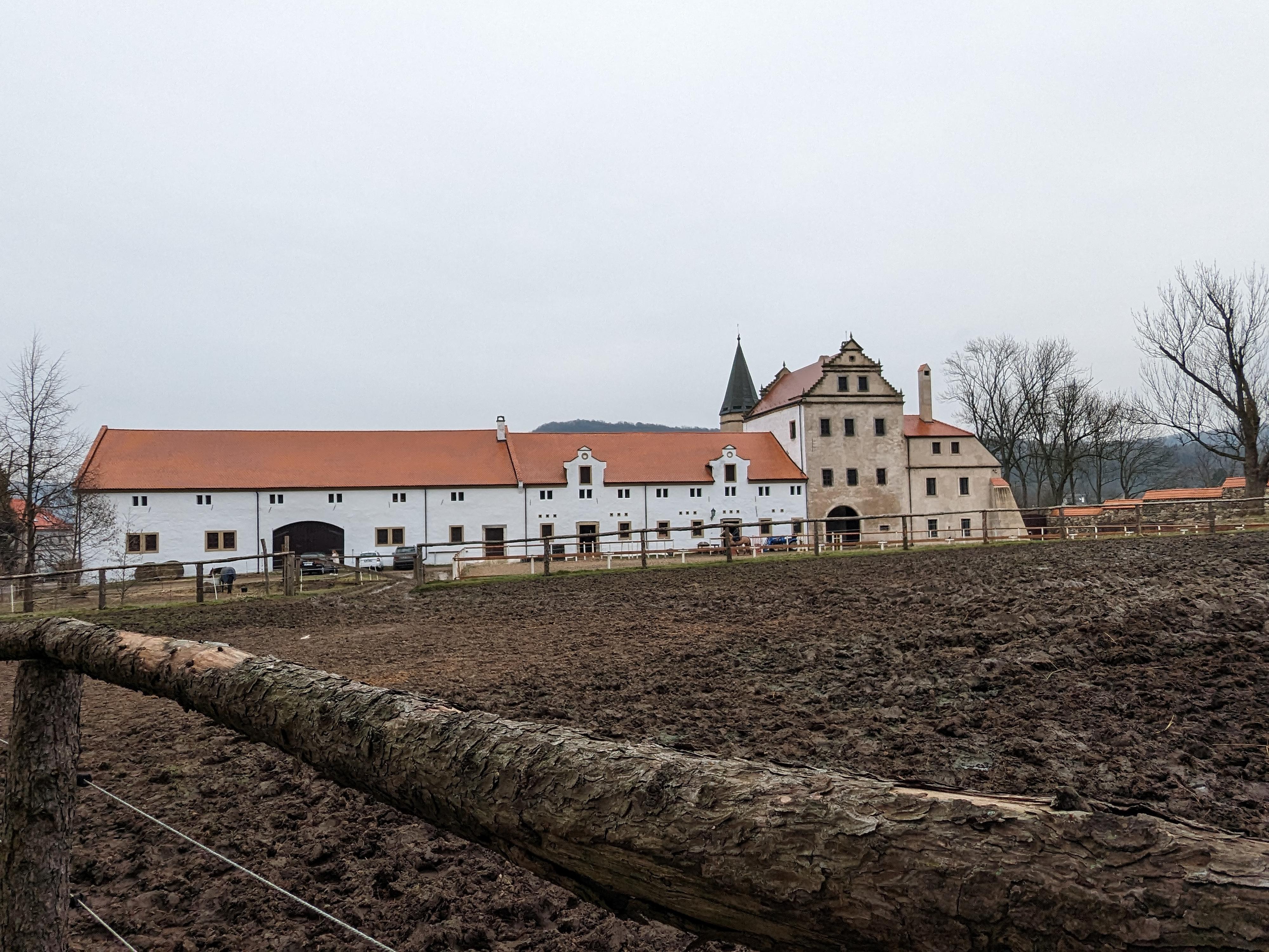 Jezdecká stáj Shargan Ústí nad Labem foto 2