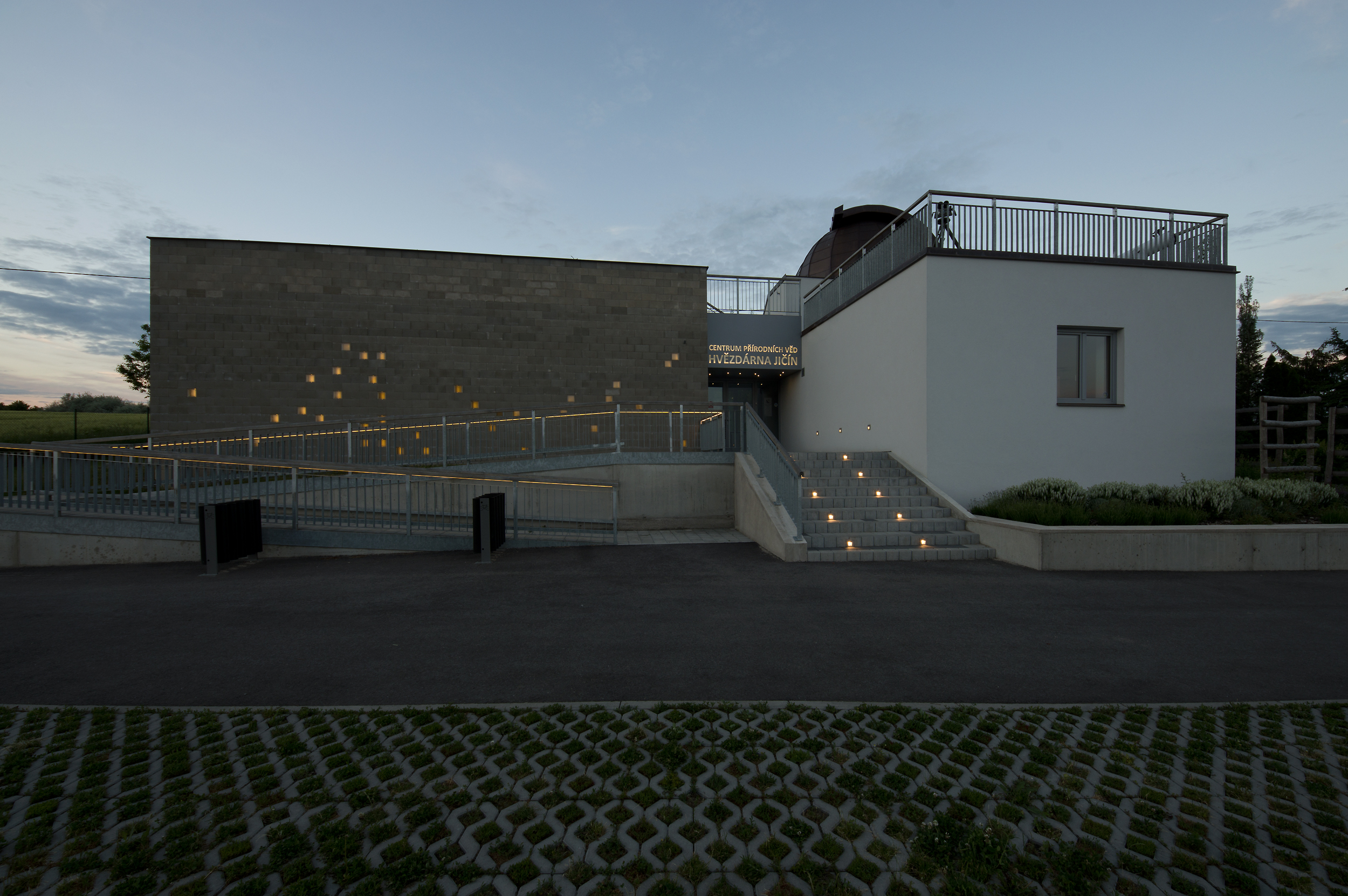 Centrum přírodních věd - Hvězdárna Jičín foto 6