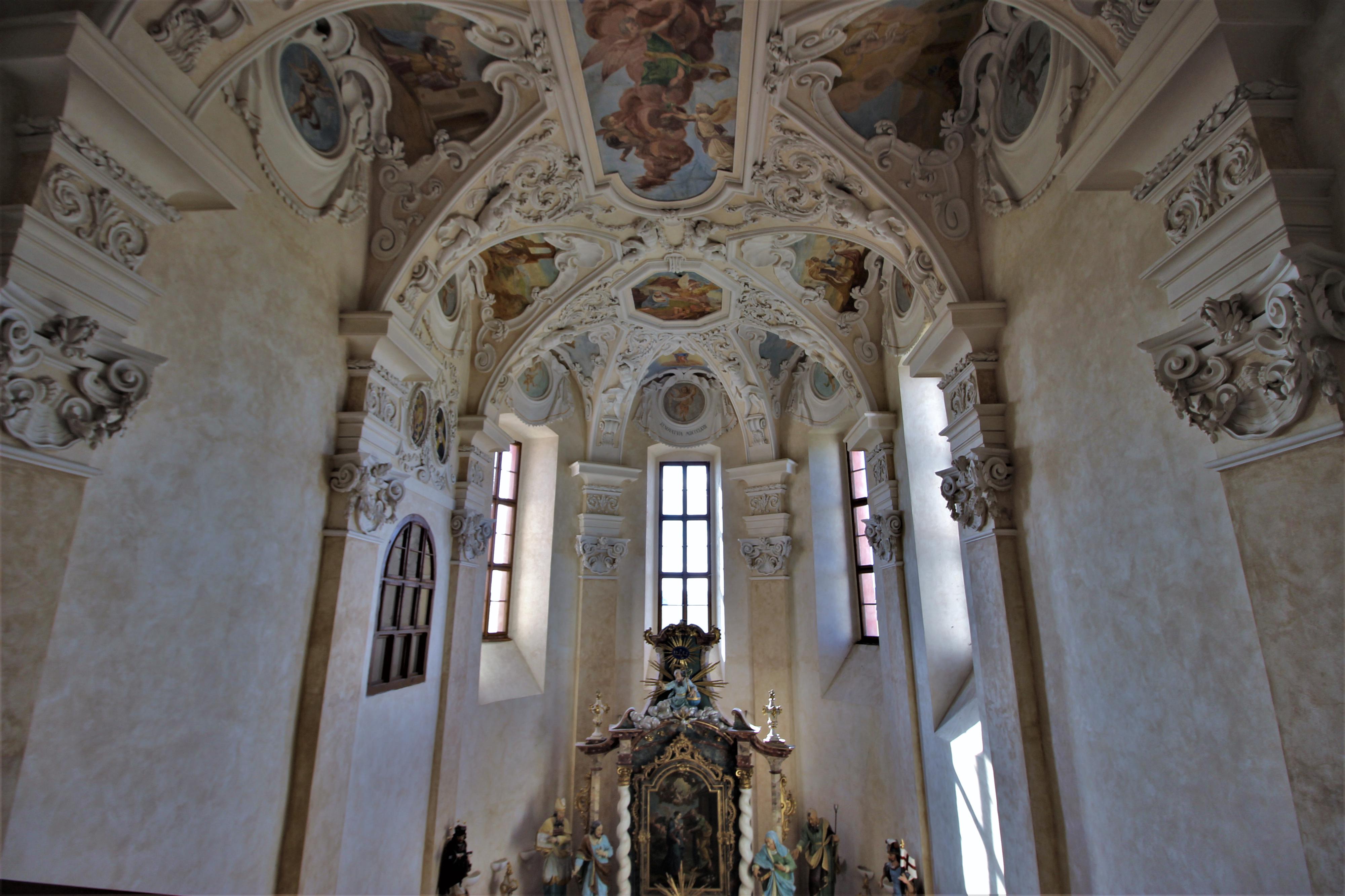 Zámek Nový Hrad Jimlín foto 3