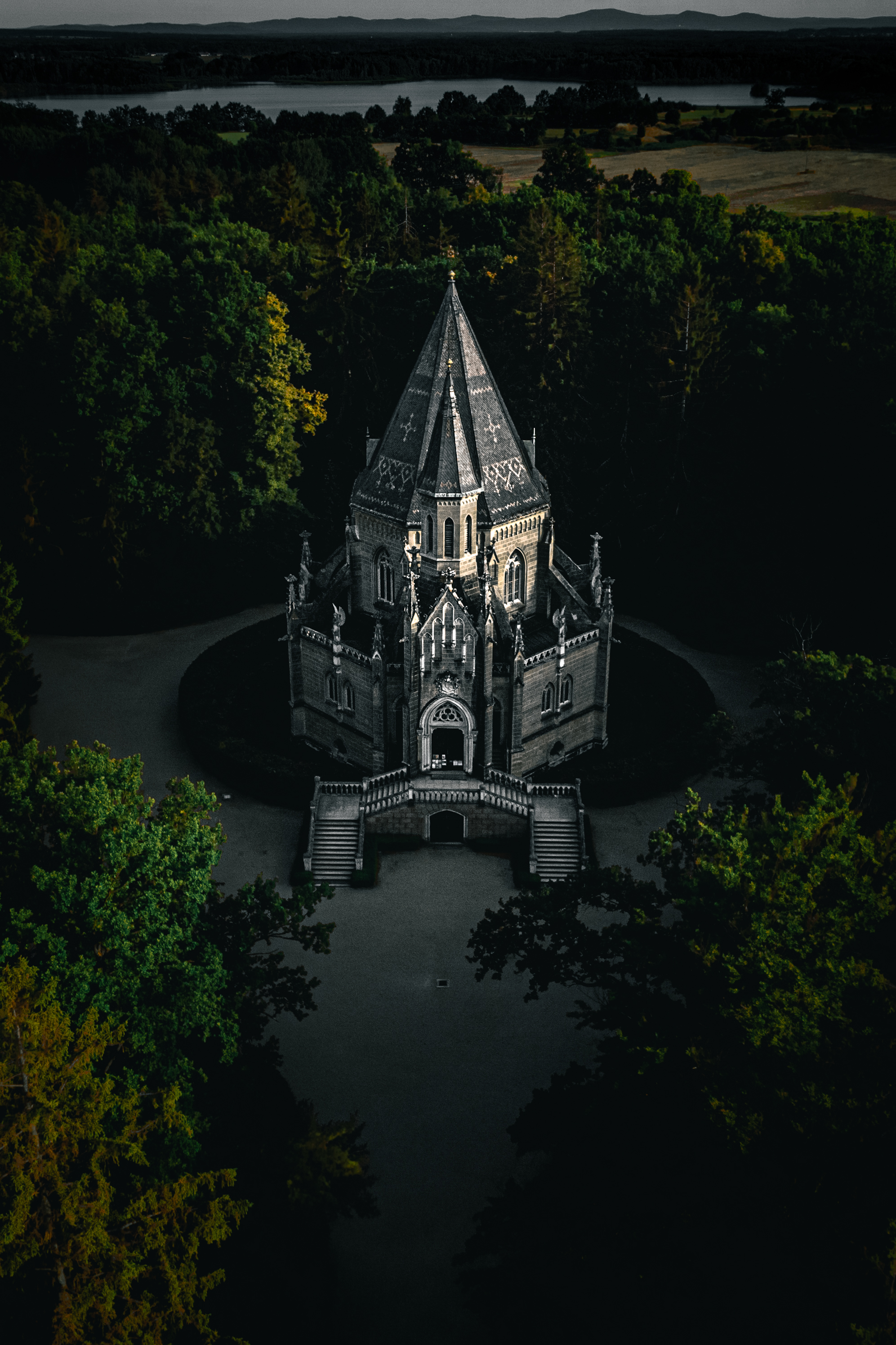 Schwarzenberská hrobka Domanín foto 5