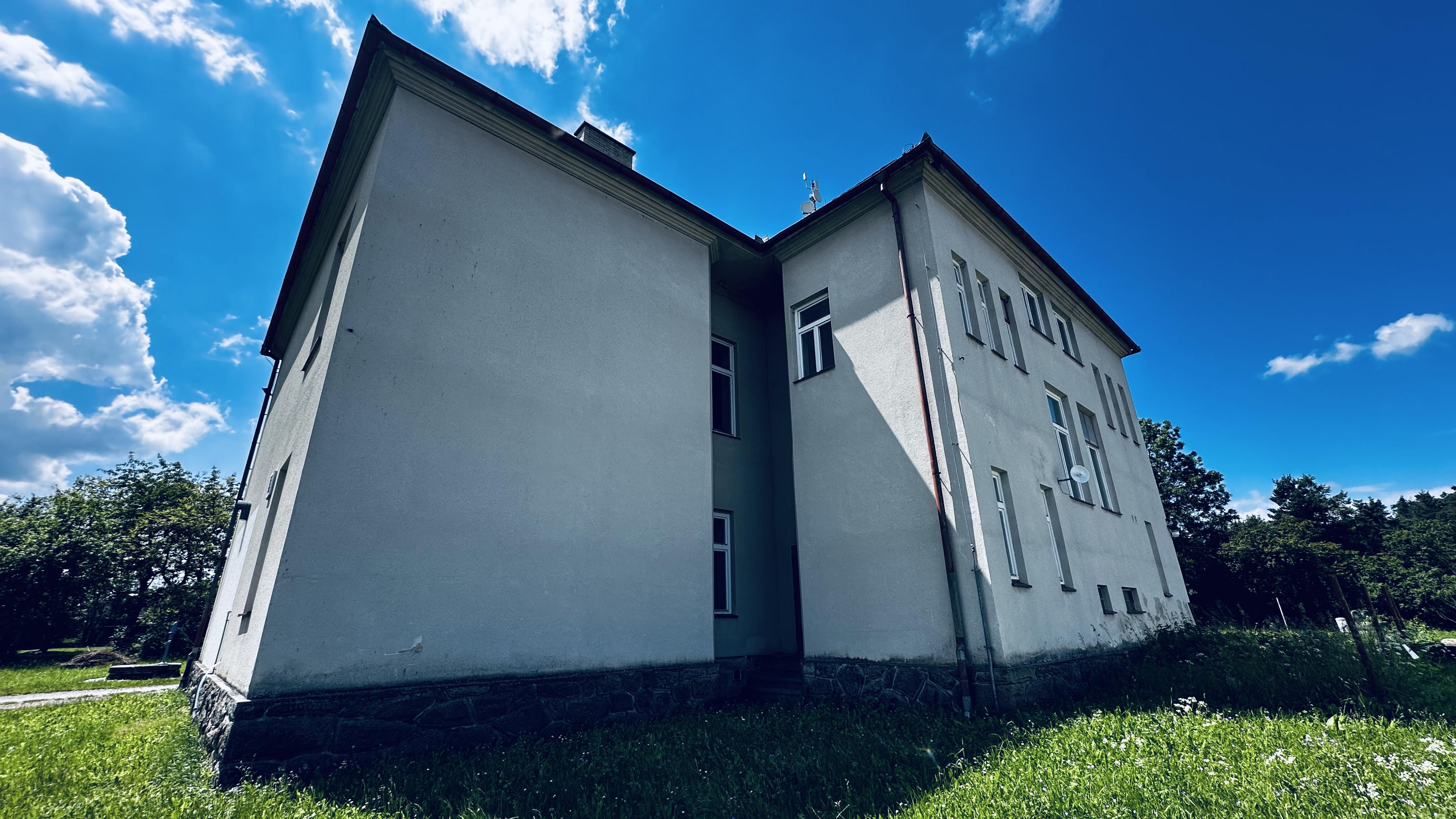 Místní knihovna Komušín foto 5