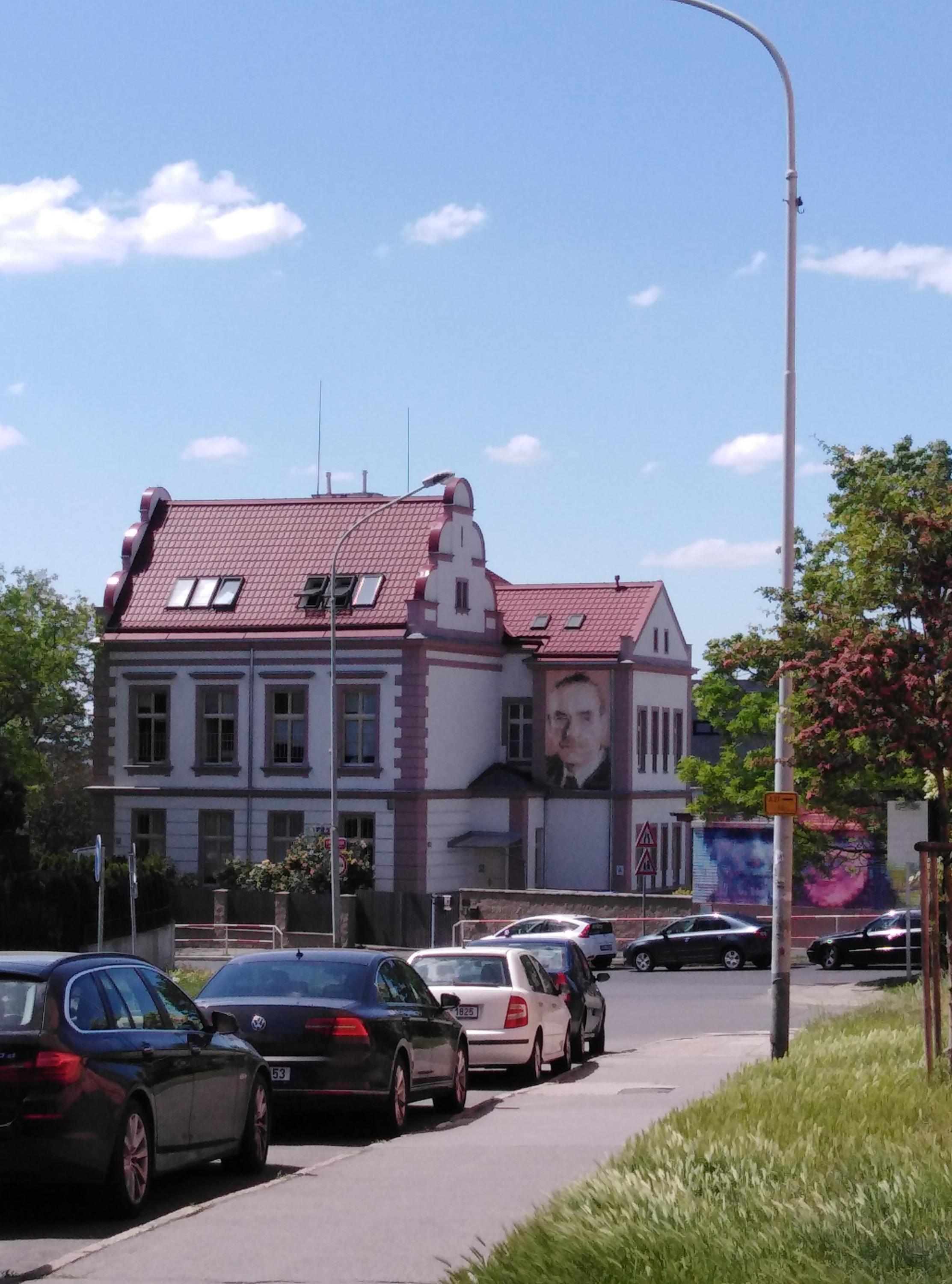 Gymnázium Thomase Manna, z.ú. foto 2