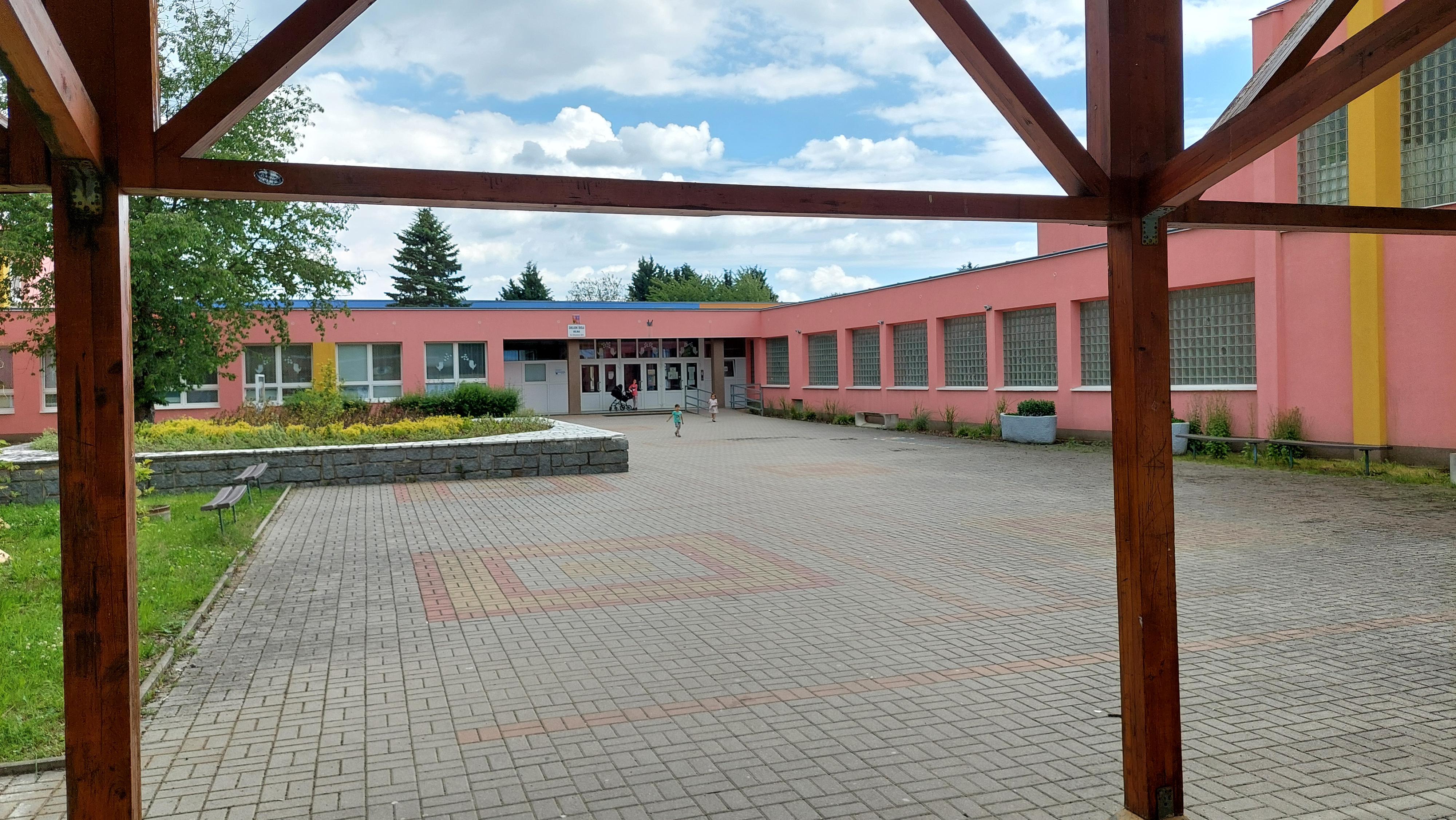 ZŠ Bílina, Za Chlumem foto 3