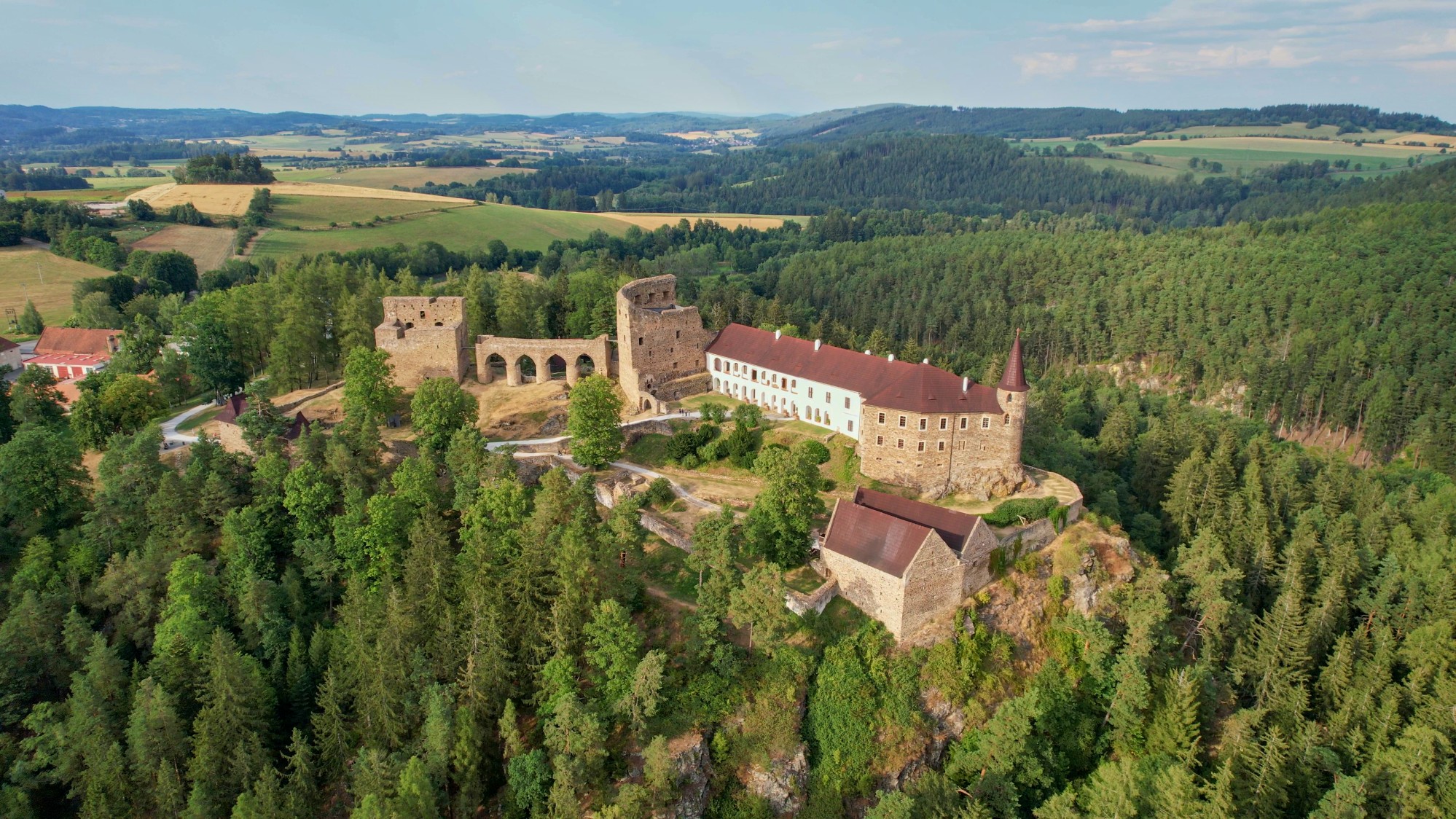 Státní hrad Velhartice foto 2