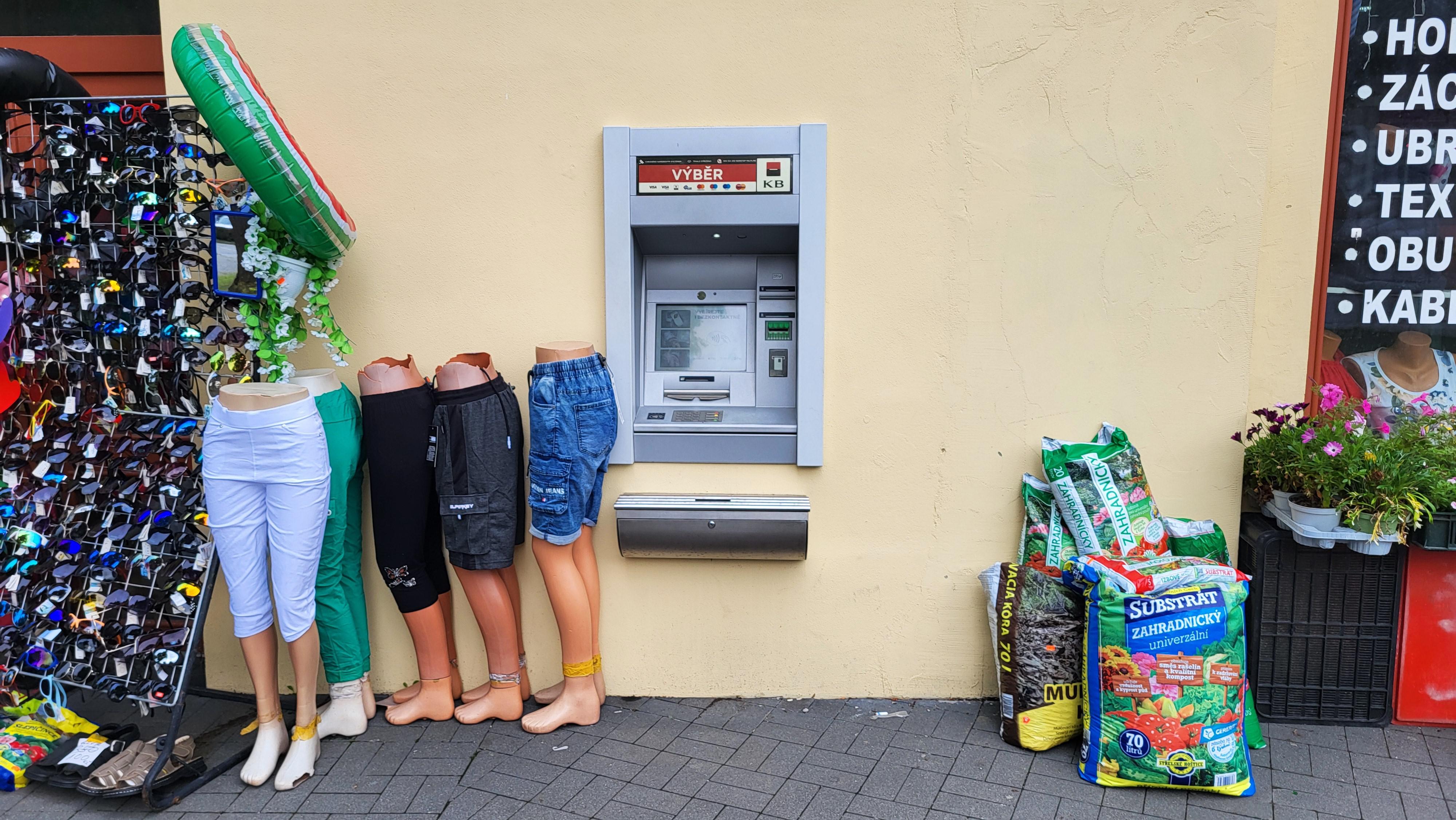 Bankomat Komerční banky foto 6