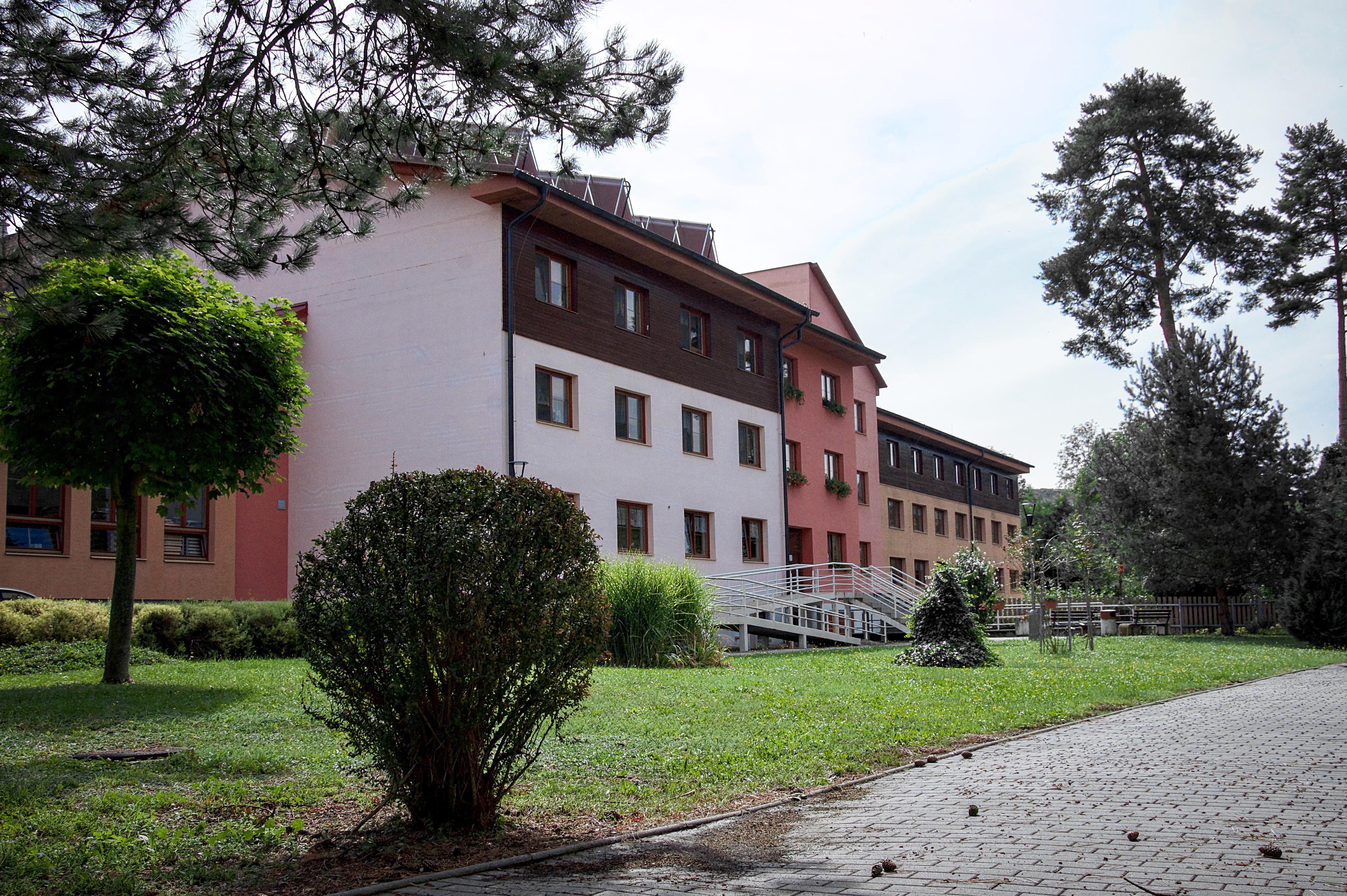 Domov pro seniory Nezdenice