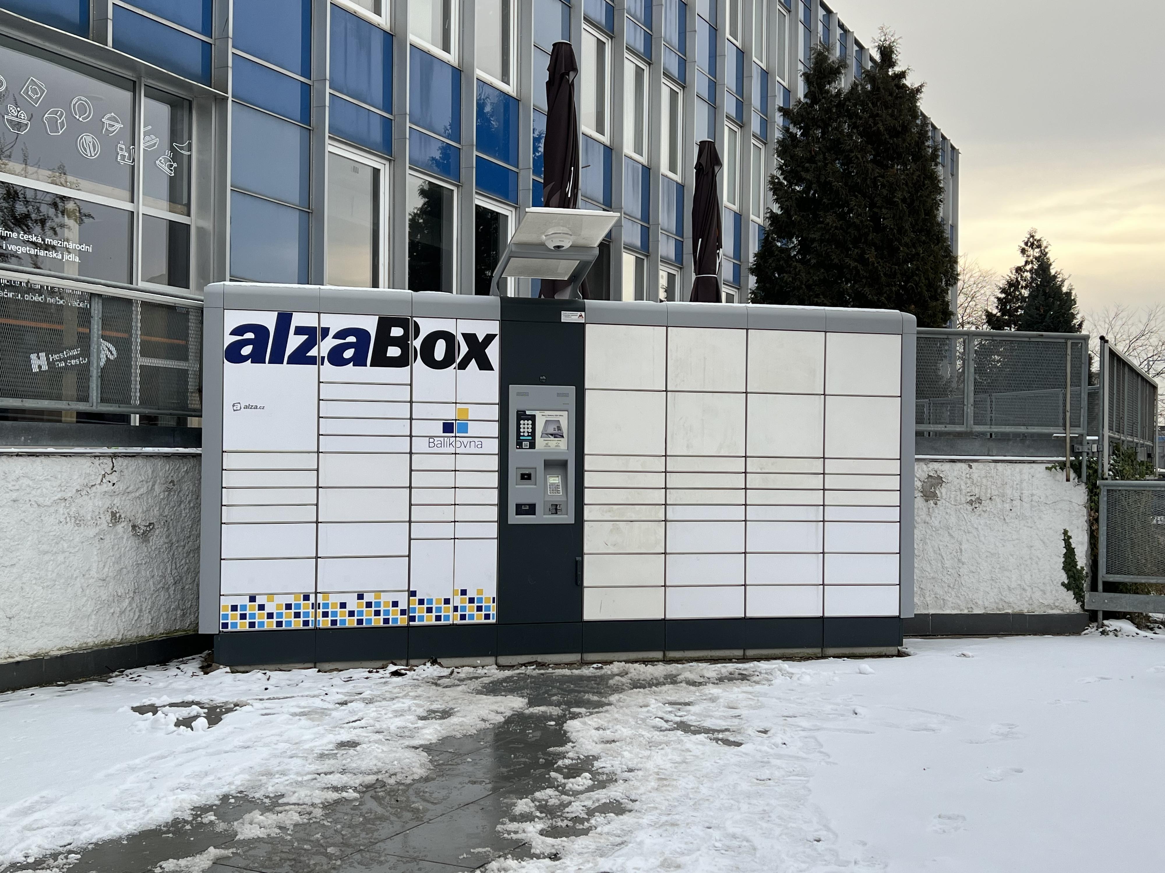 AlzaBox foto 3