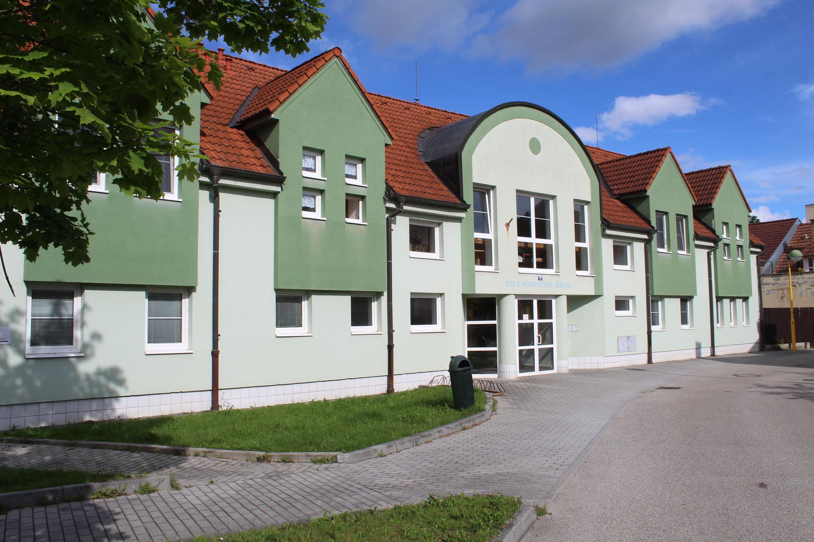 Dům s pečovatelskou službou Třeboň foto 2