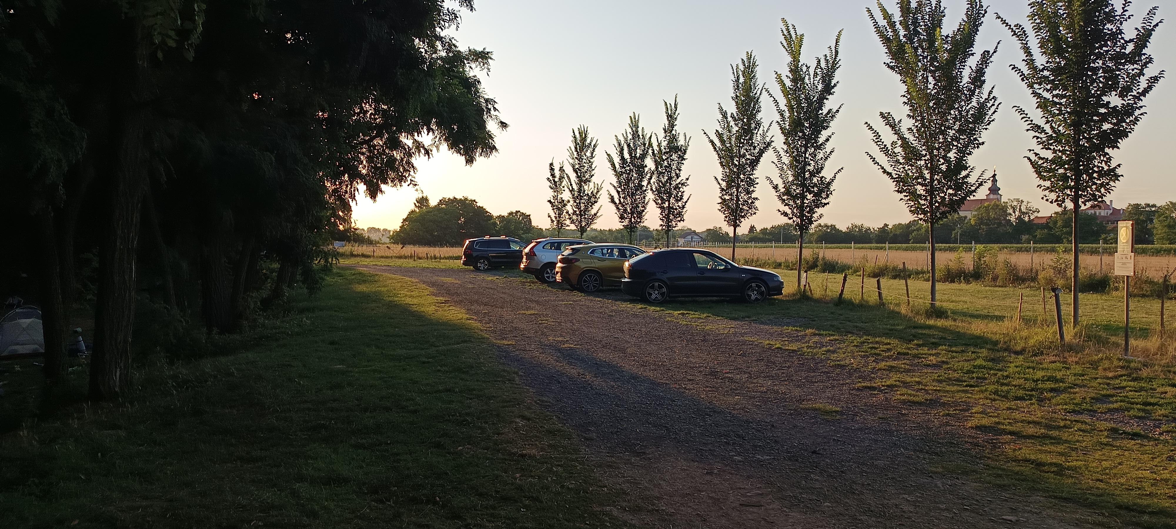 Vodácké tábořiště Hrádek foto 4