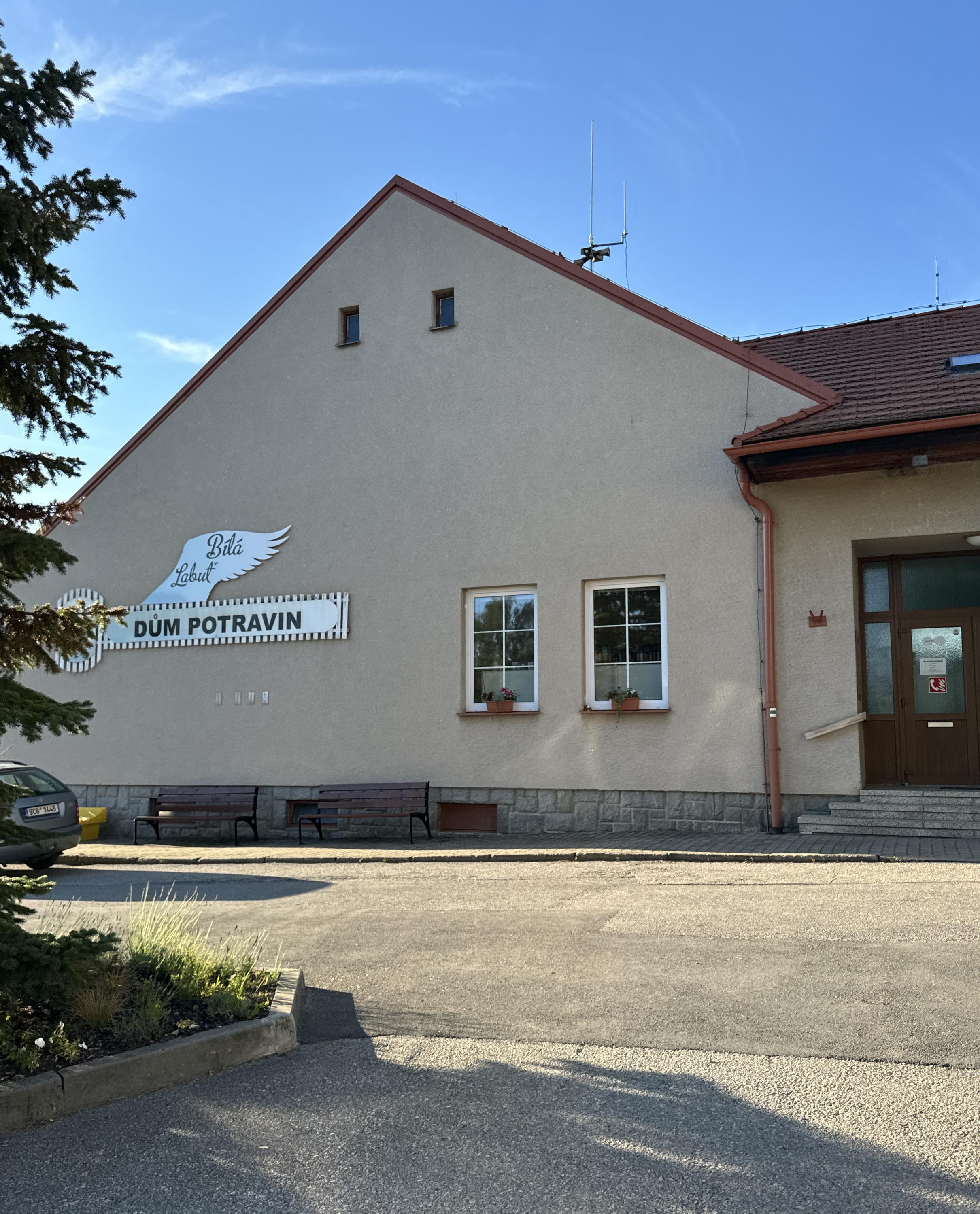 Večerka Doudleby foto 2