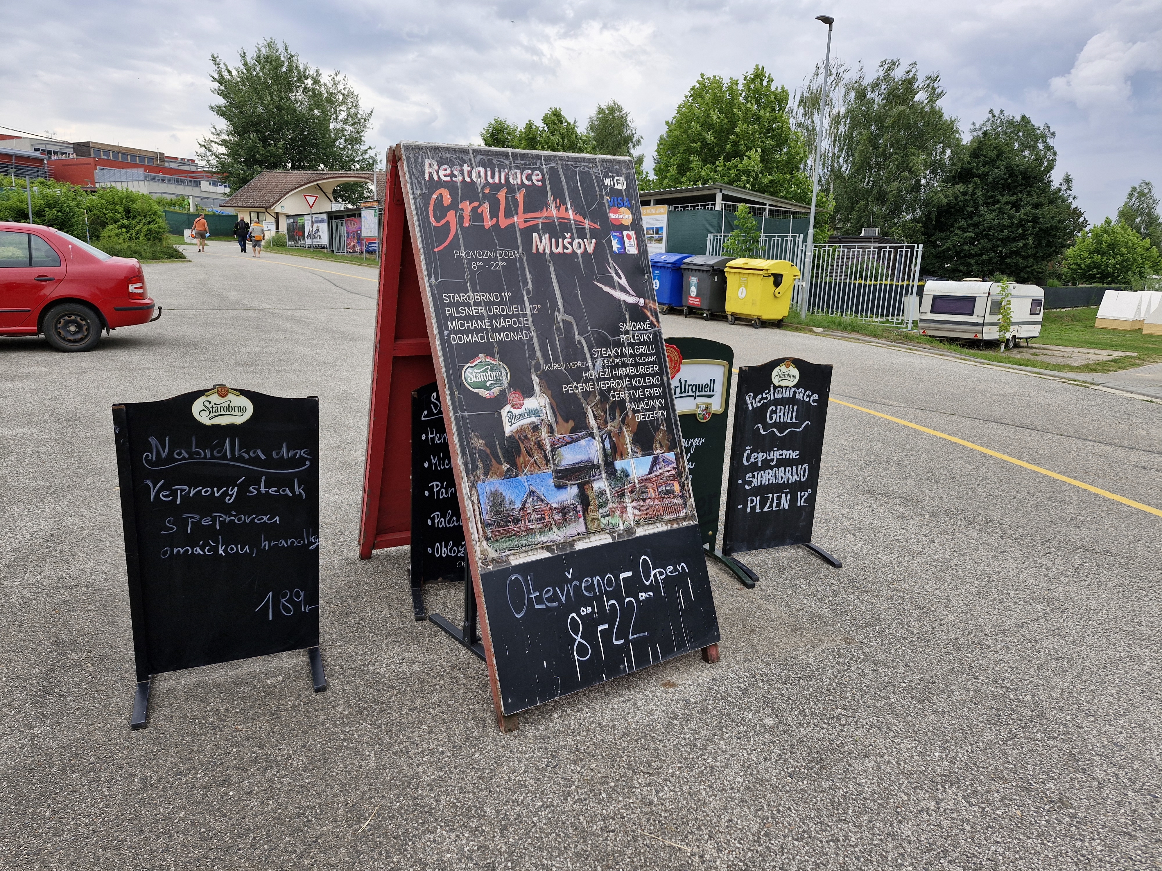 LORO Grill Mušov foto 3