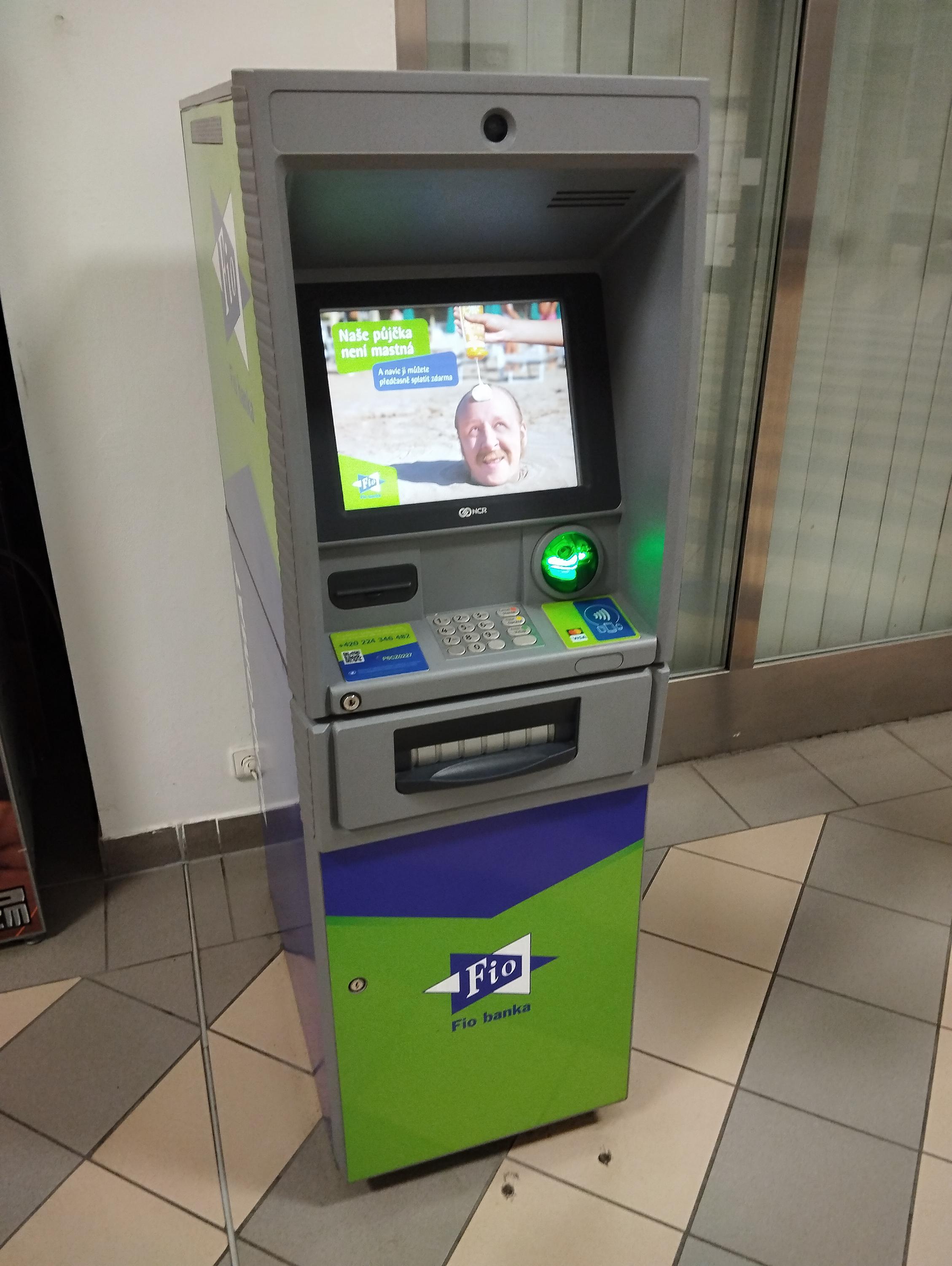 Bankomat Fio banky foto 3