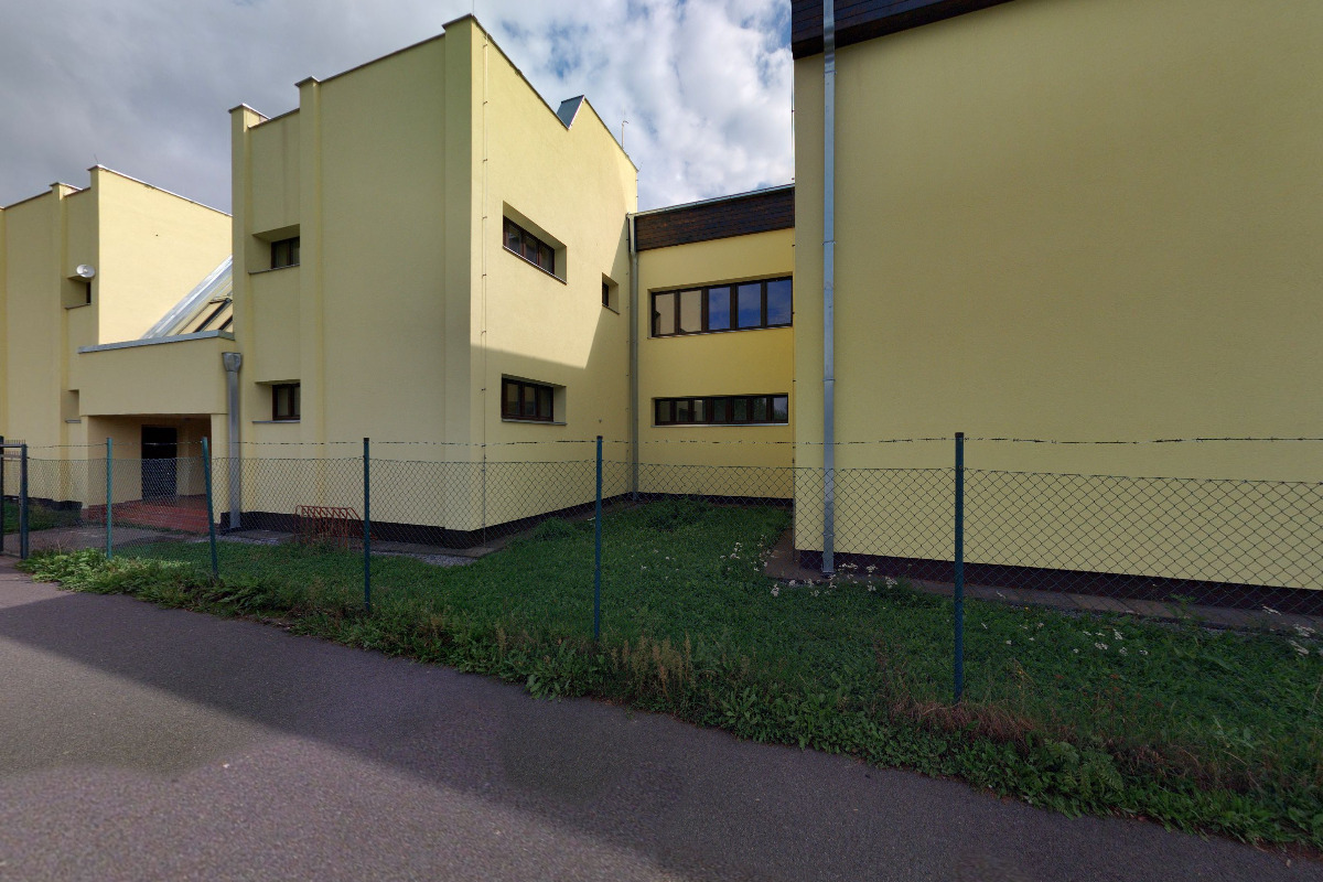 Letní sportovní areál Na Losích foto 5