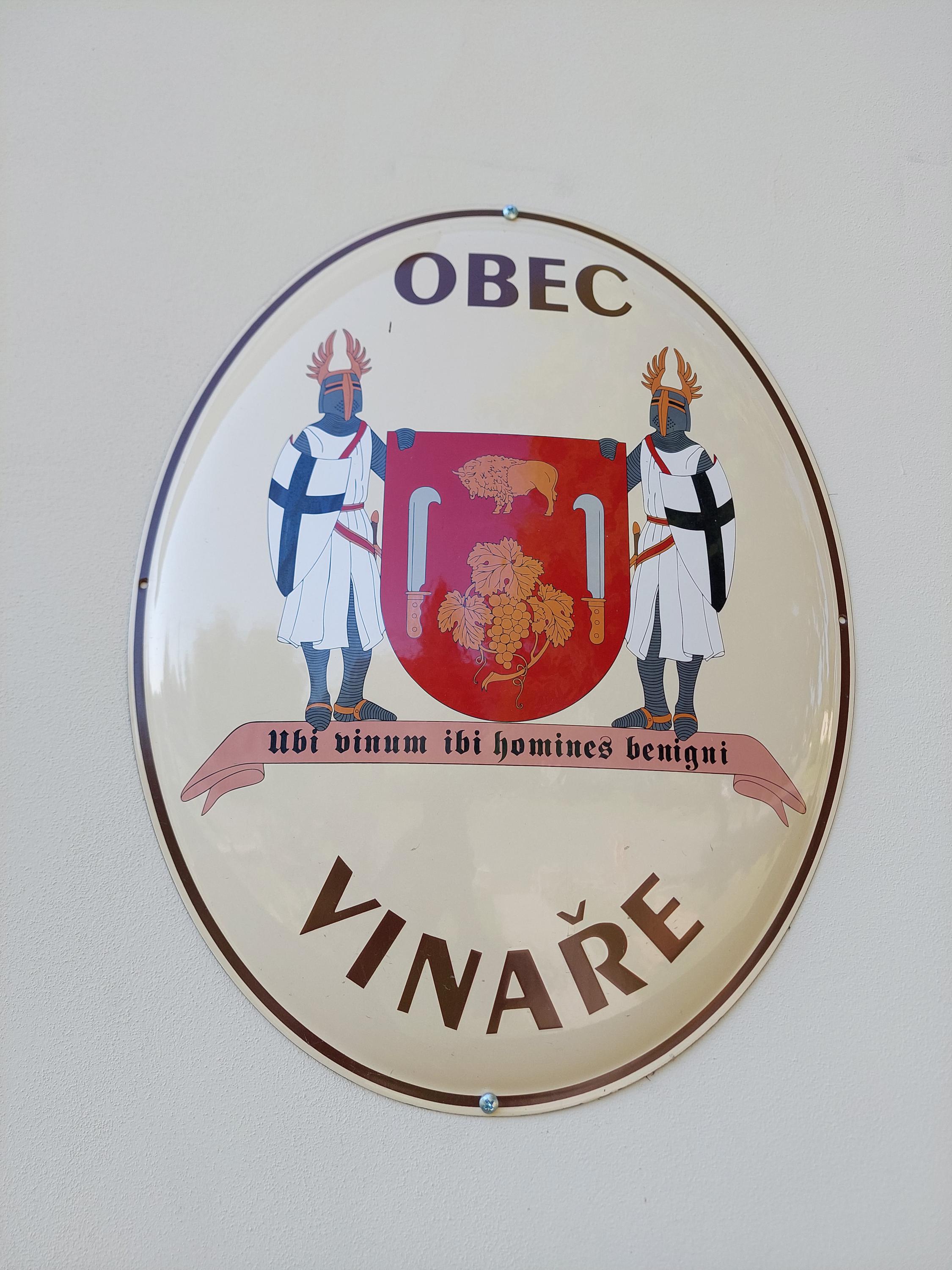 Vinaře - obec foto 2