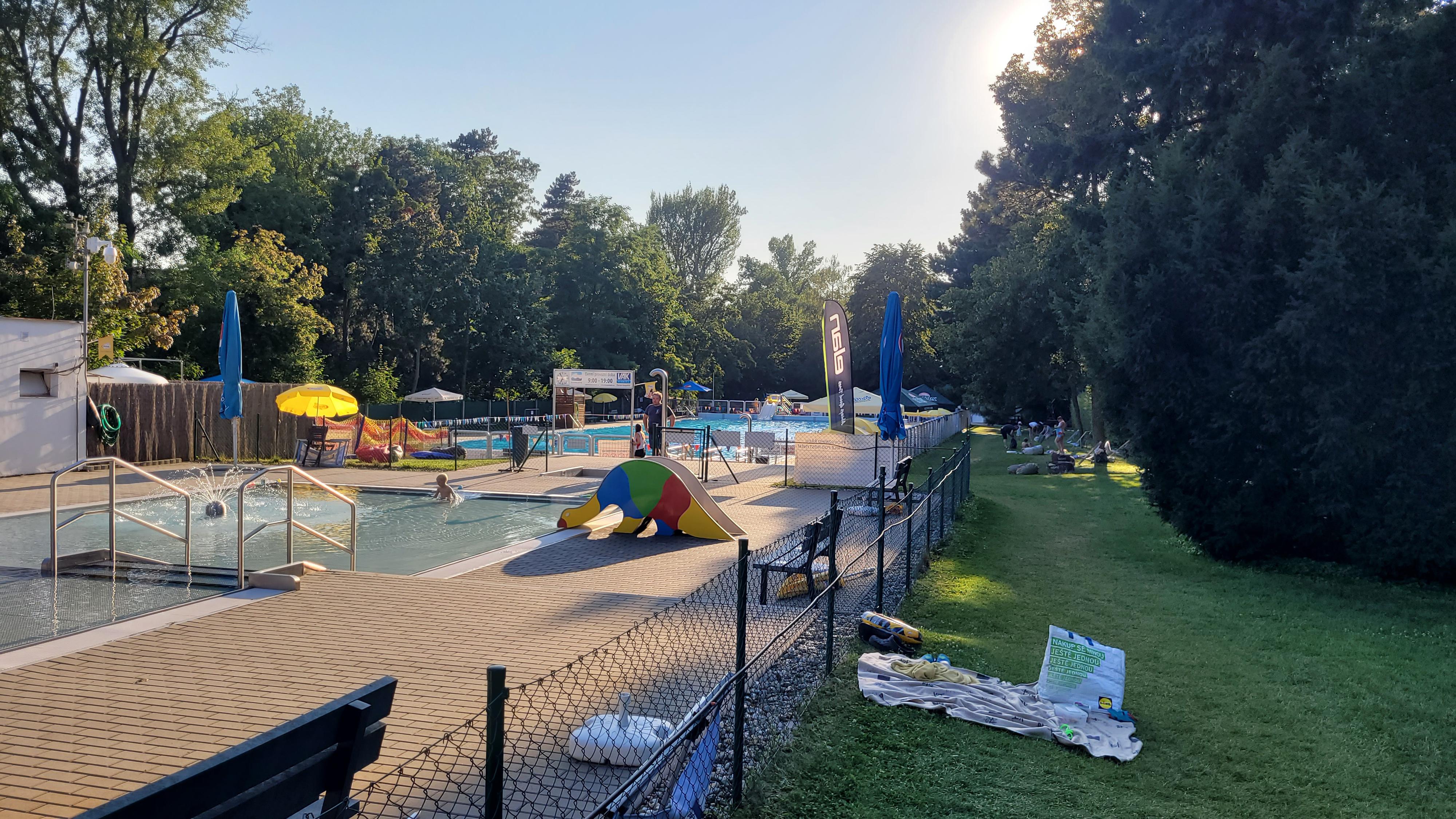 Koupaliště Bystřice pod Hostýnem foto 2