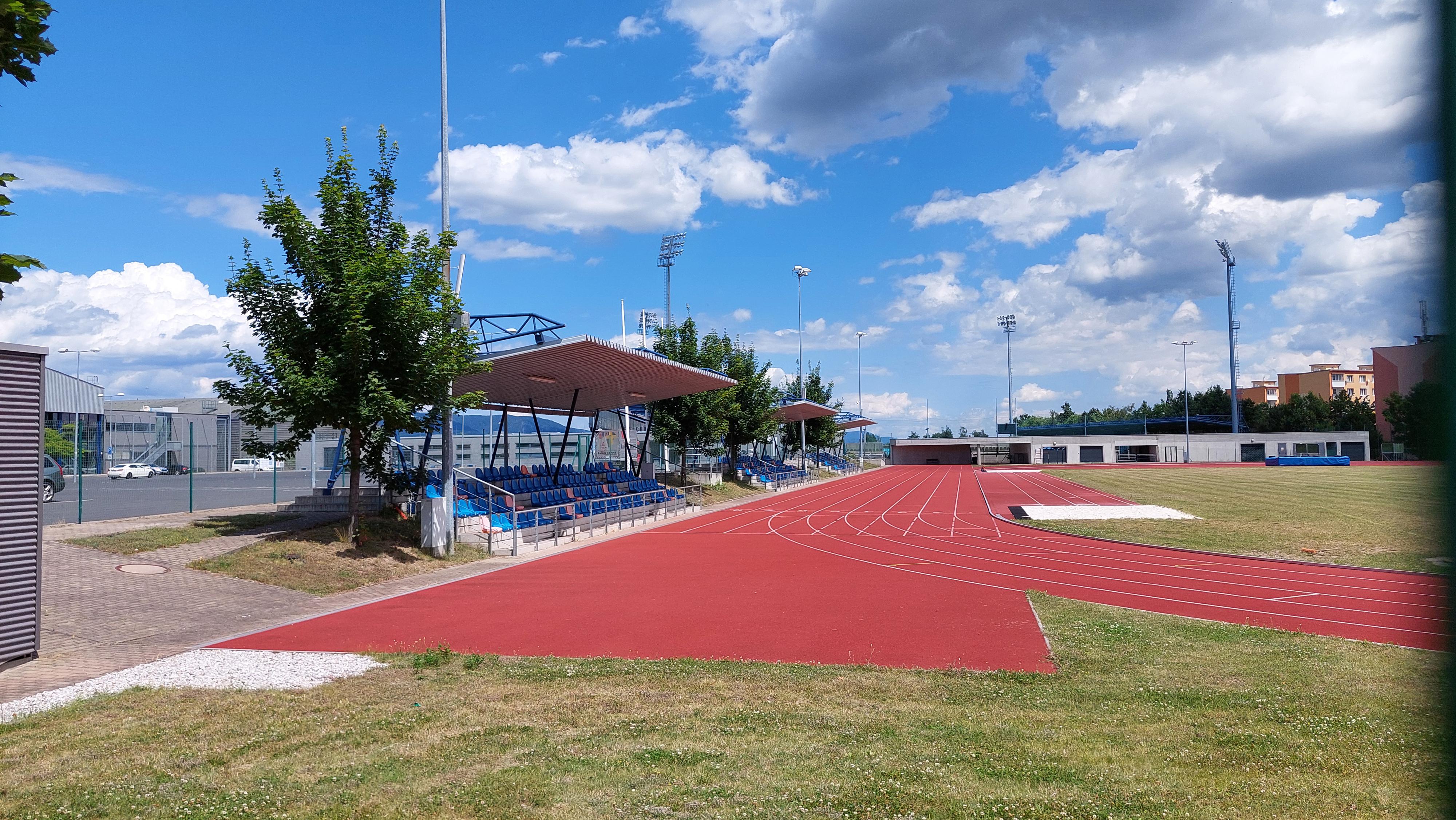 Atletický stadion Chomutov foto 2