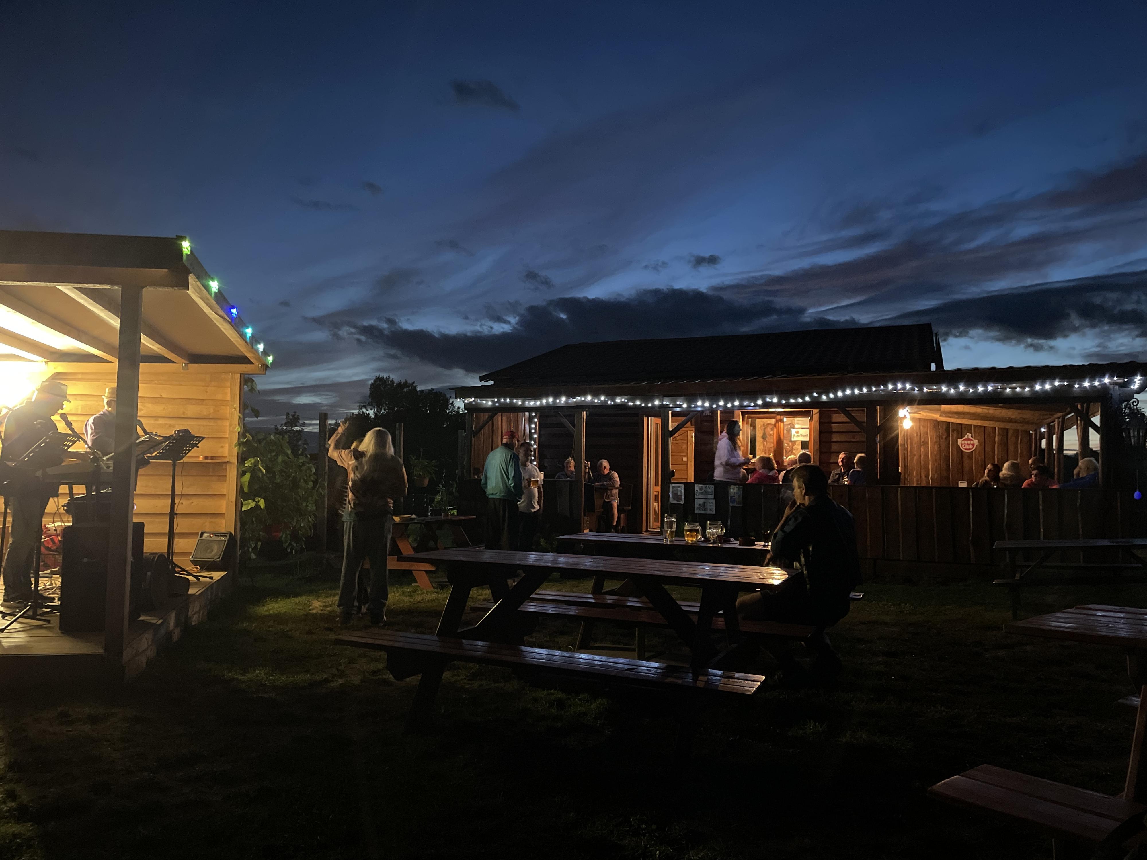 Občerstvení Víkendovka foto 2