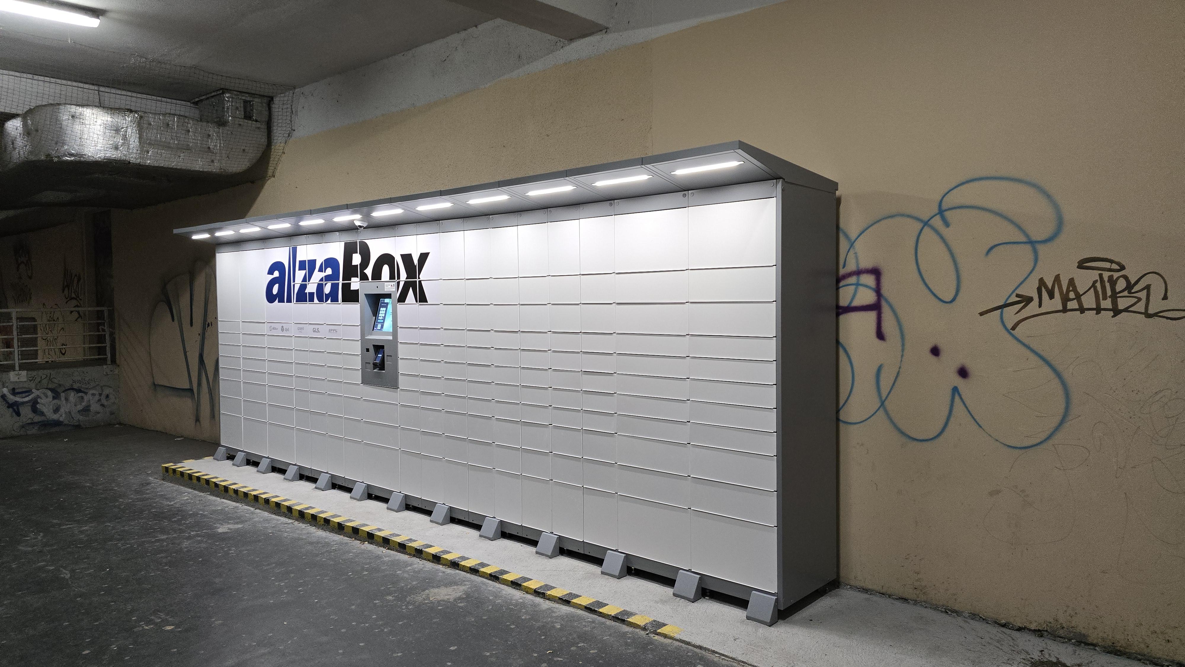 AlzaBox
