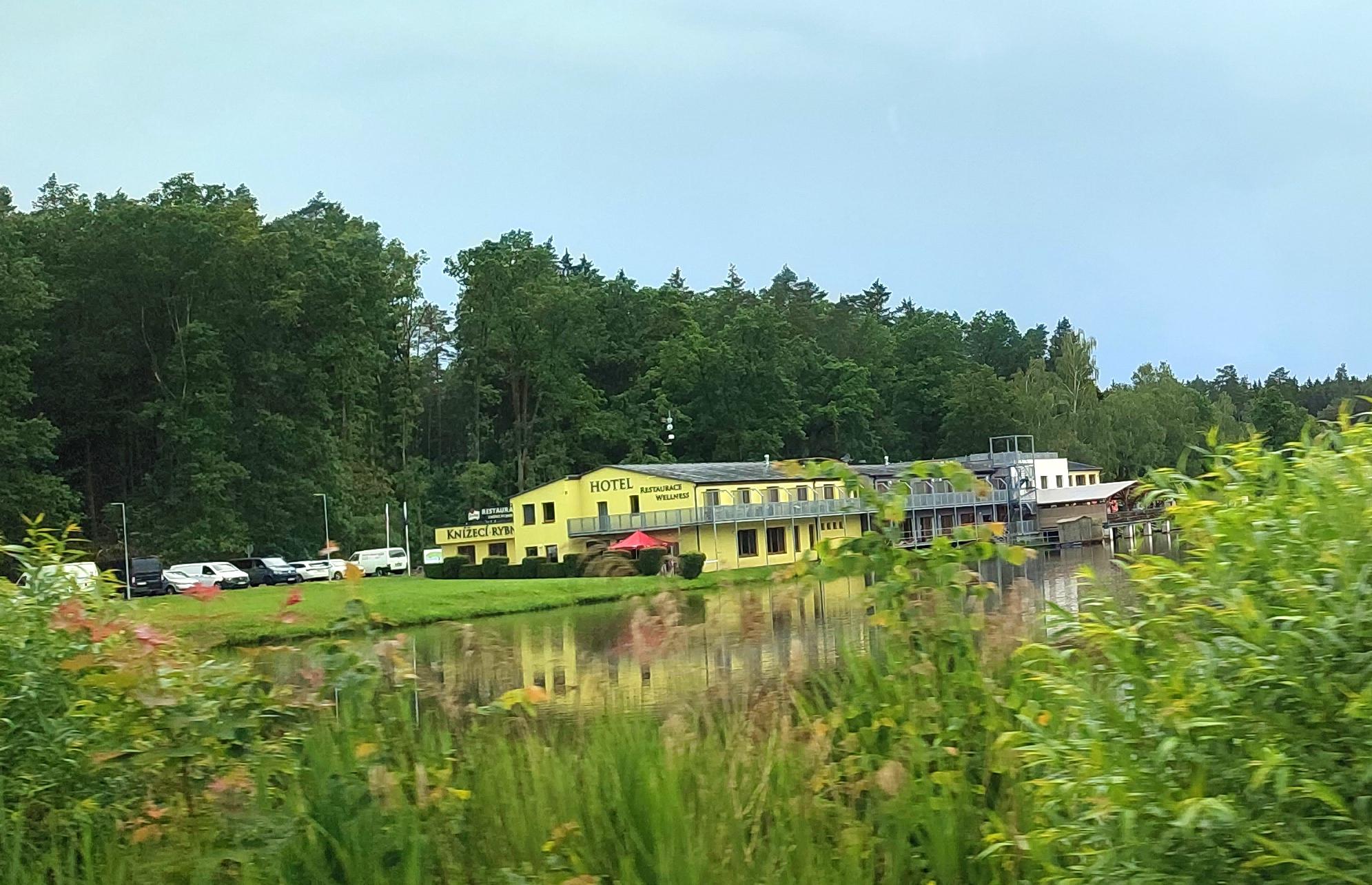 Hotel&Wellness Knížecí rybník foto 4