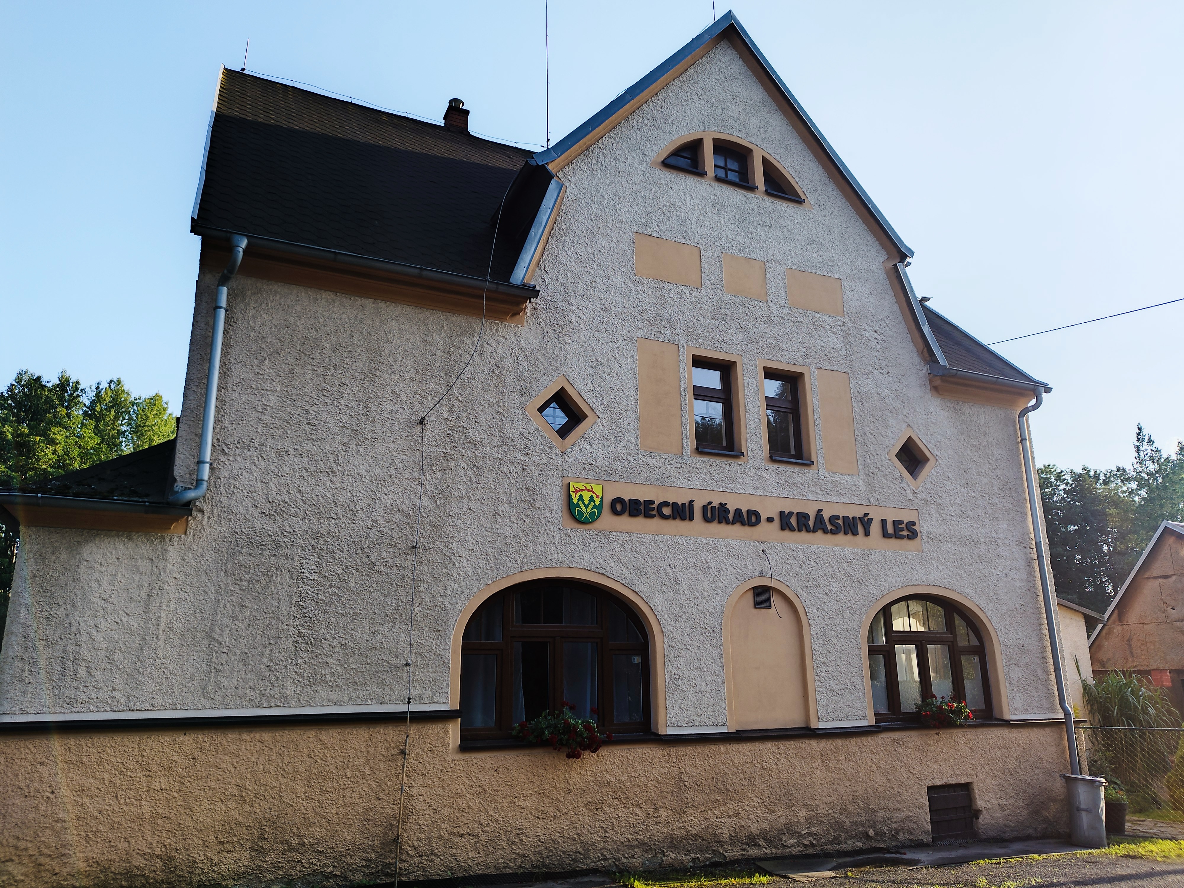 Krásný Les - obecní úřad