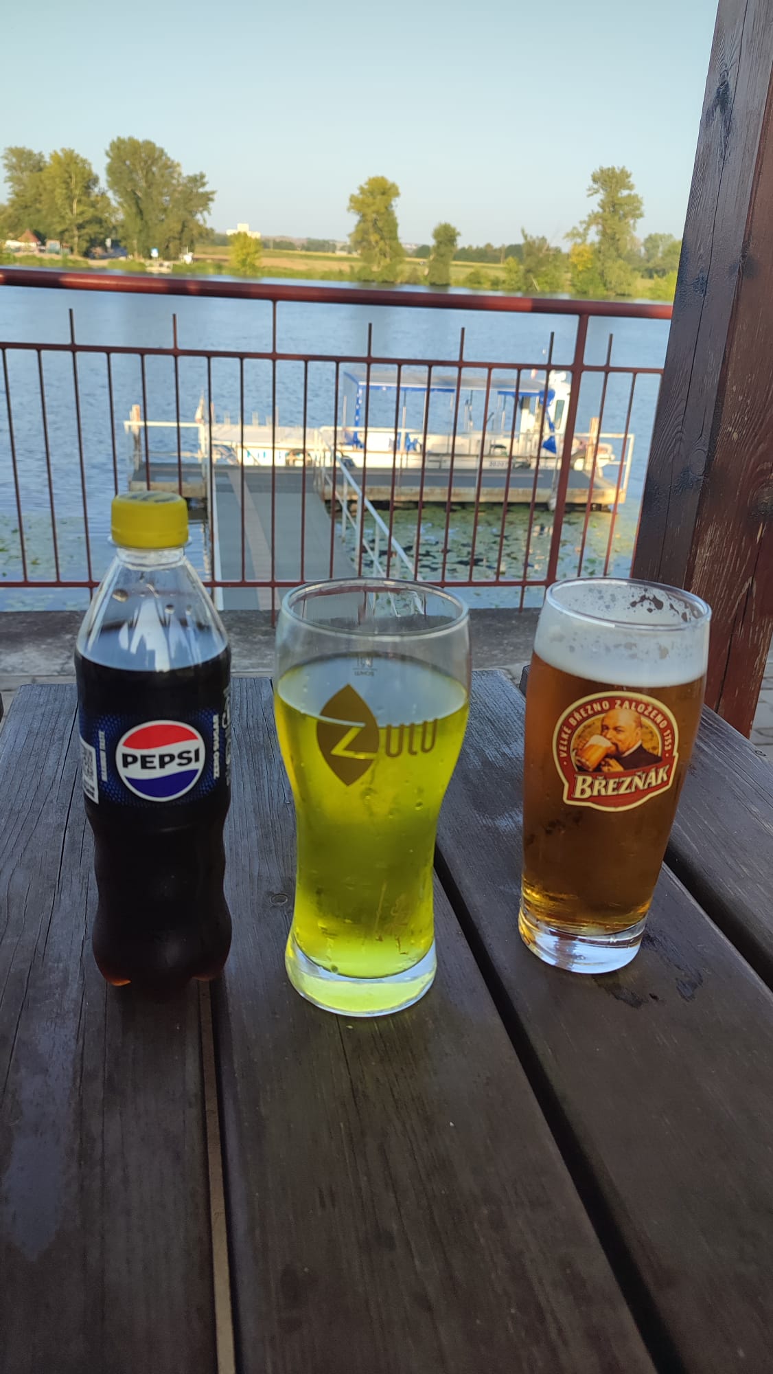 Hospoda u přívozu foto 5