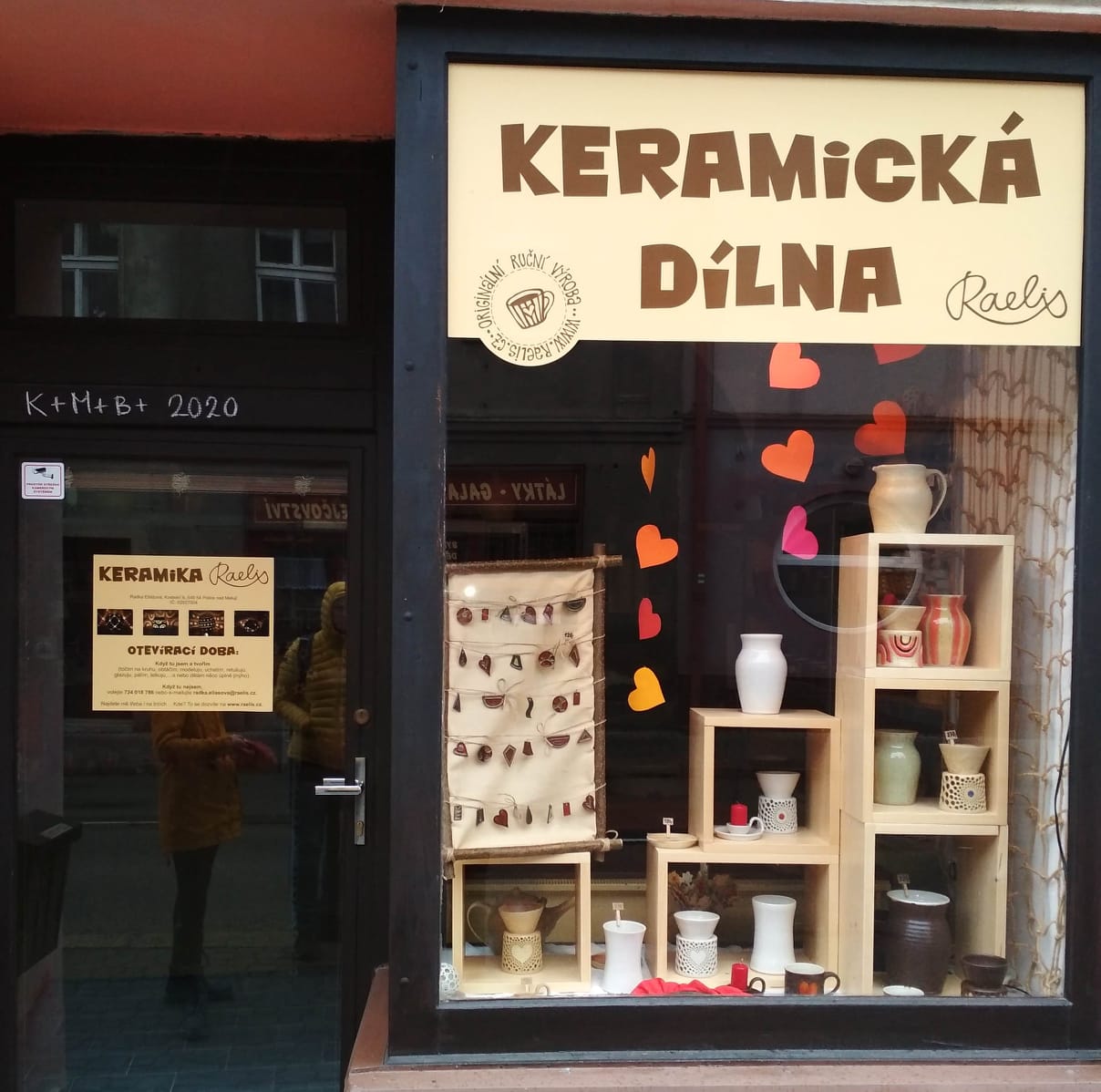 Keramika Raelis foto 3