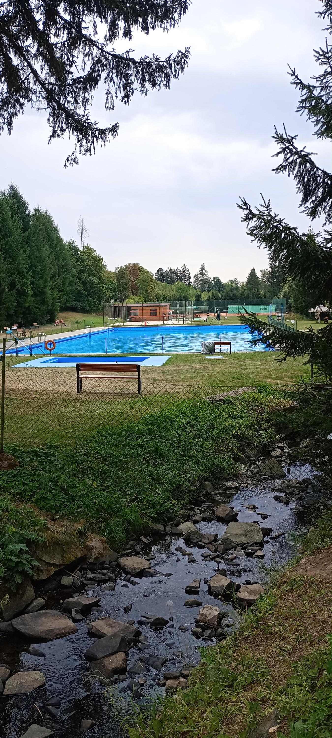Koupaliště Sloup foto 2