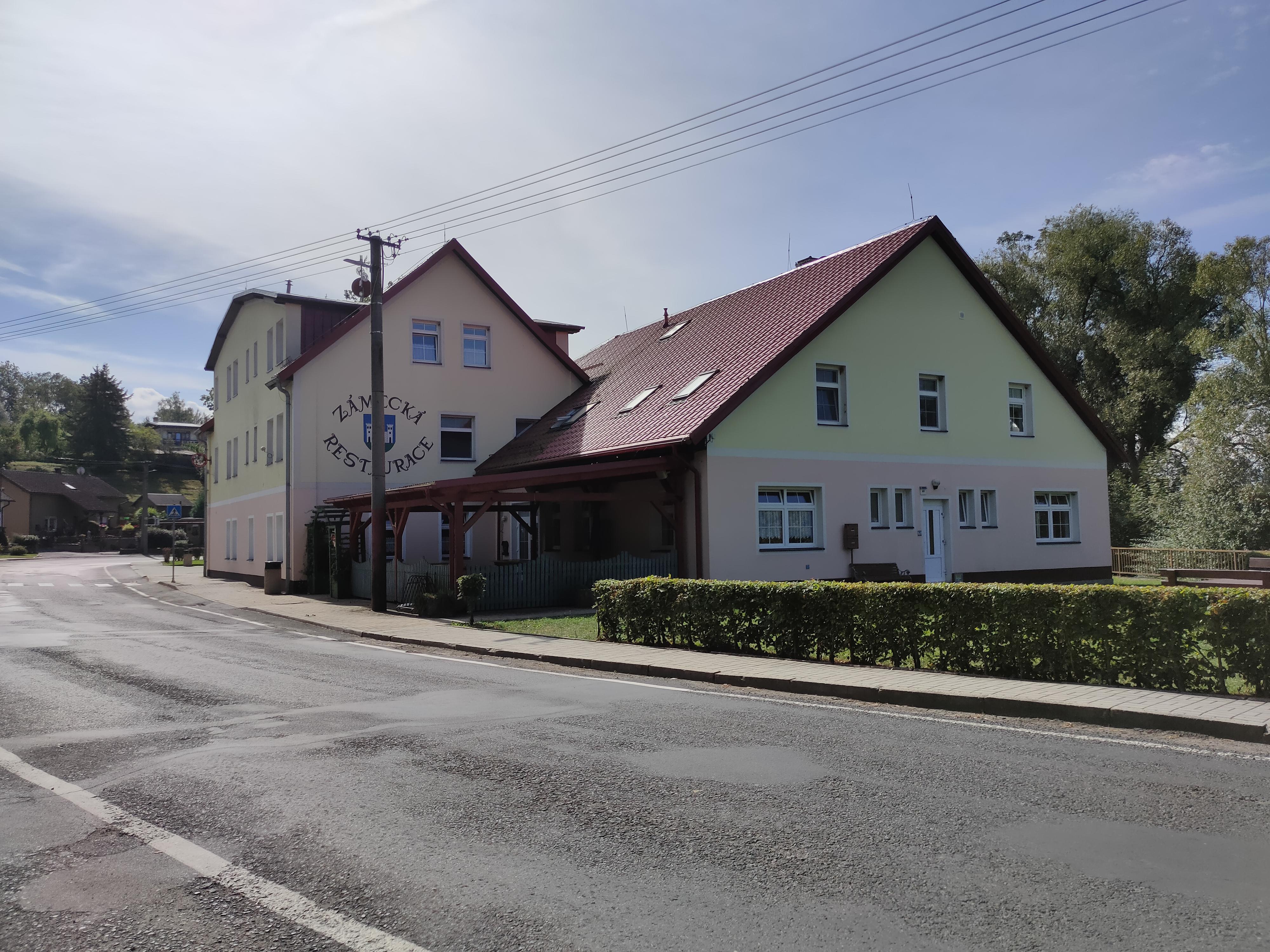 Zámecká restaurace Kaceřov foto 4